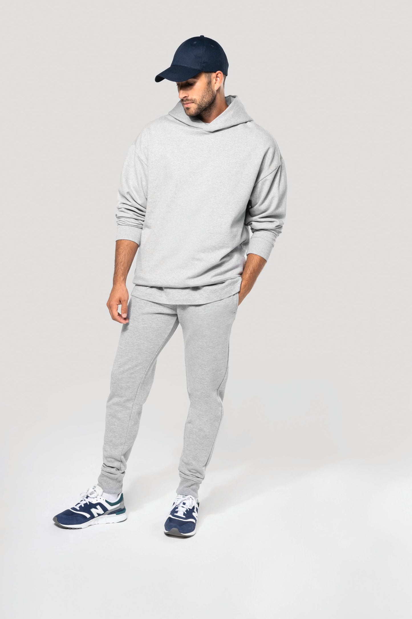 K758 - Pantaloni uomo in felpa non garzata ecosostenibili