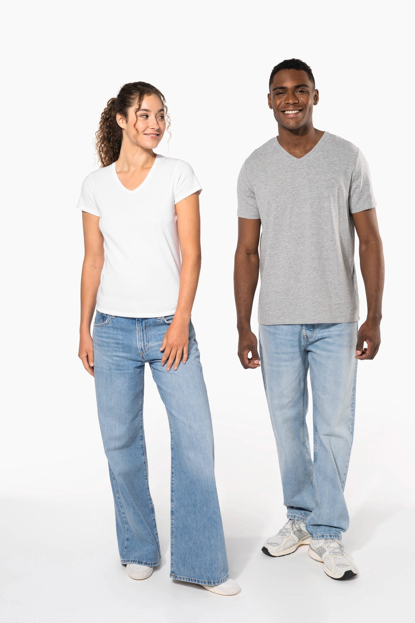 K3015C - T-shirt donna maniche corte con collo a V<br/>