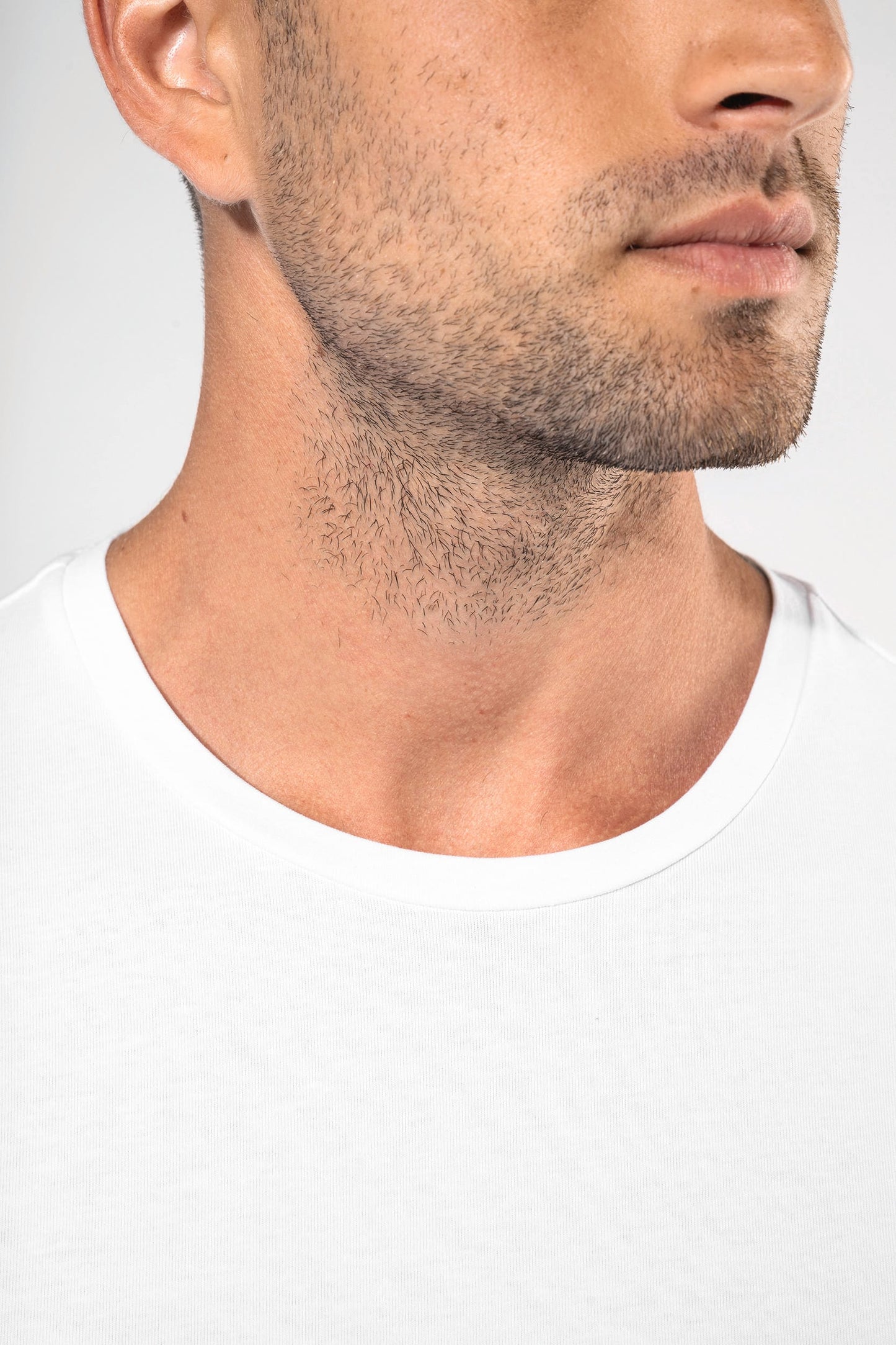 K3016C - T-shirt maniche lunghe girocollo<br/>