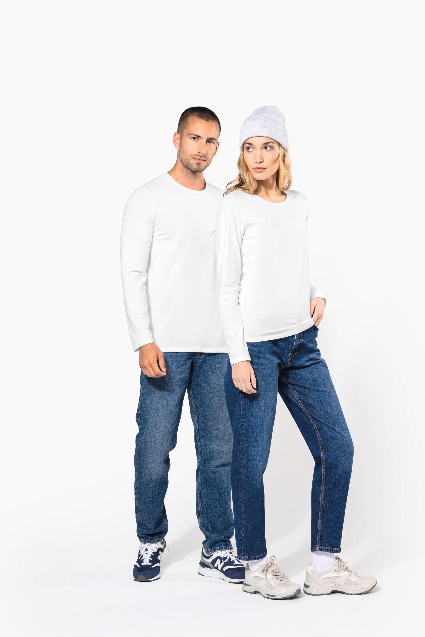 K3016C - T-shirt maniche lunghe girocollo<br/>
