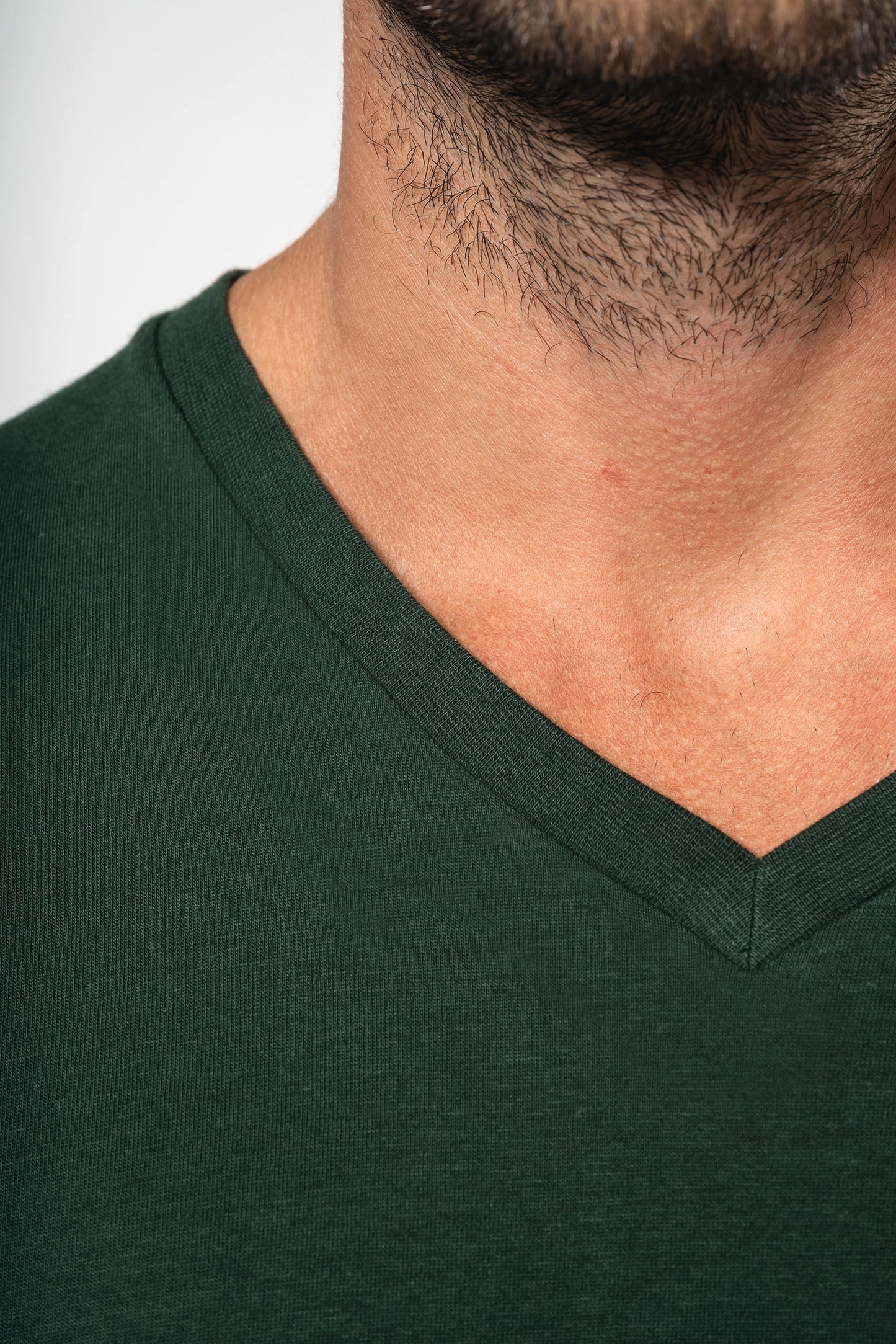 K3028ICAX - T-shirt uomo BIO150 IC scollo a V