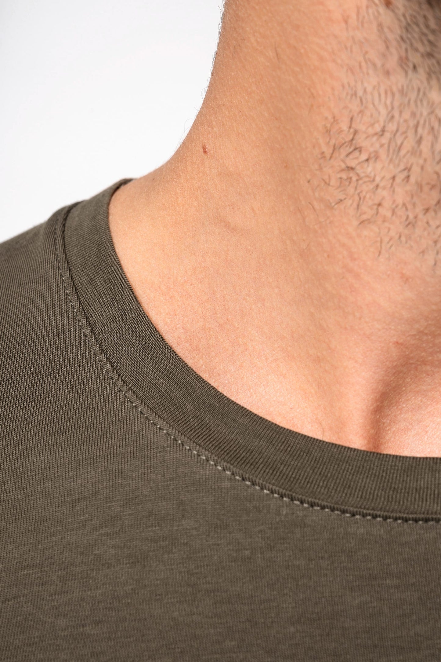 K356 - T-shirt uomo manica corta girocollo