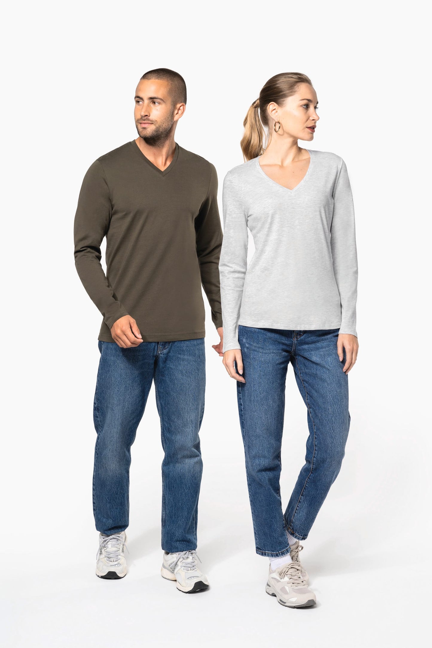 K358 - T-shirt uomo manica lunga scollo a V