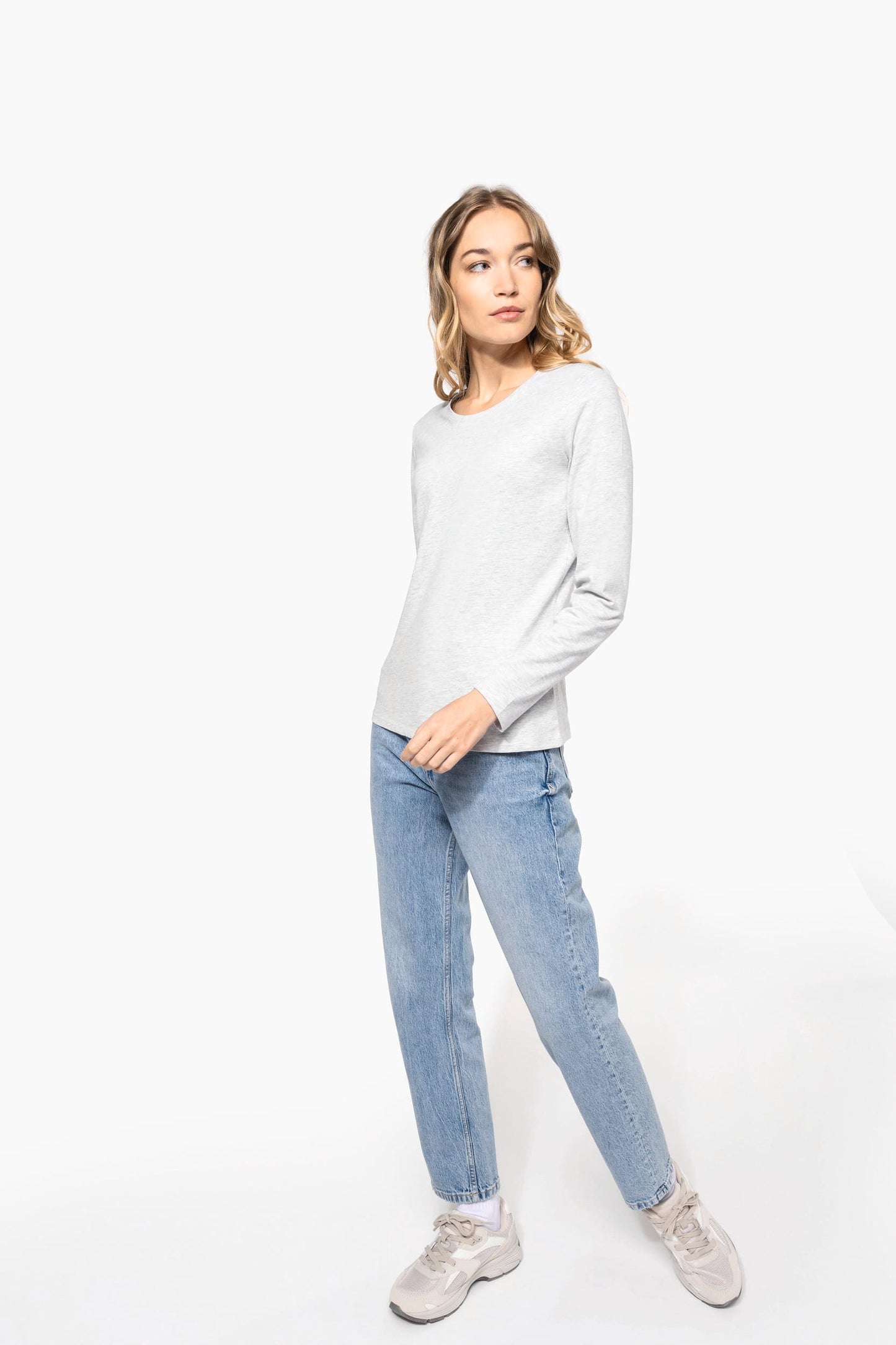 K383 - T-shirt donna manica lunga girocollo