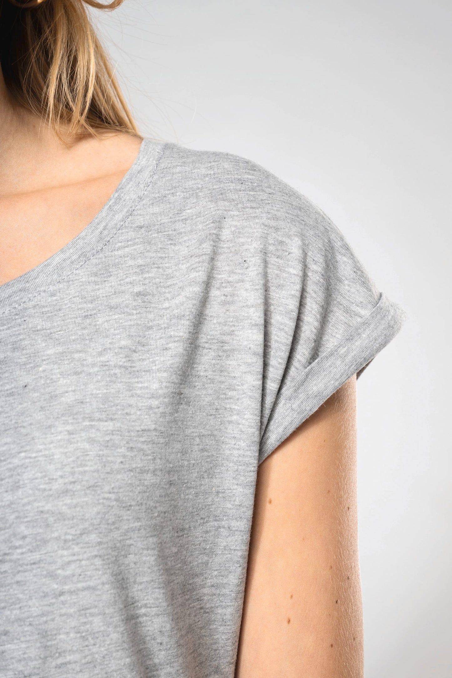K388 - T-shirt lunga donna