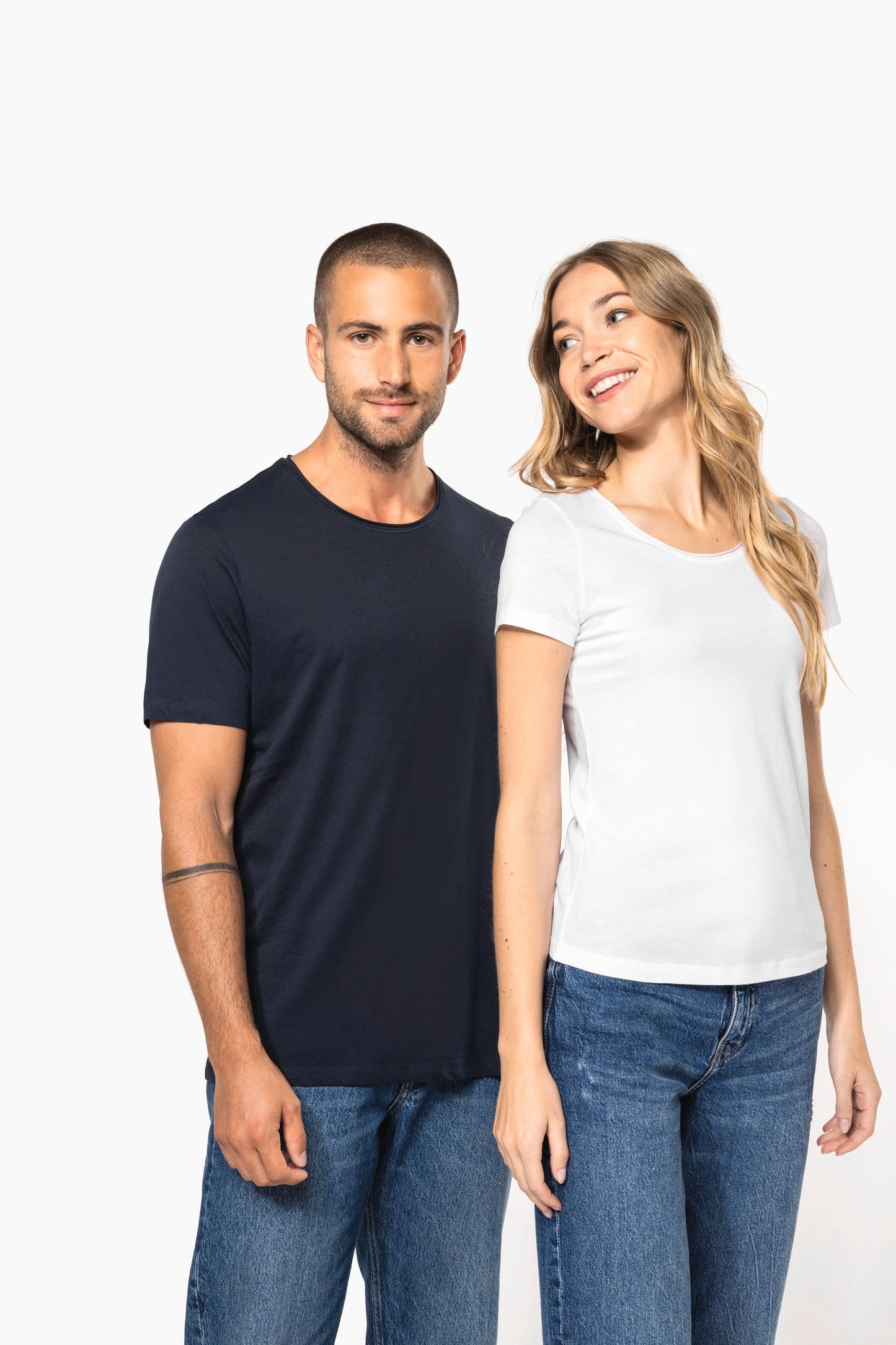 K399 - T-shirt bio donna maniche corte e collo con bordi a taglio vivo