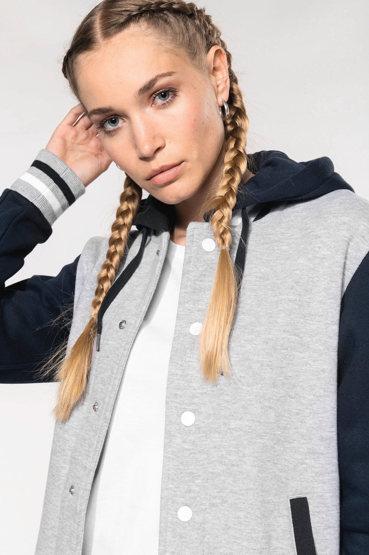 K4003 - Giubbotto Teddy unisex con cappuccio<br/>