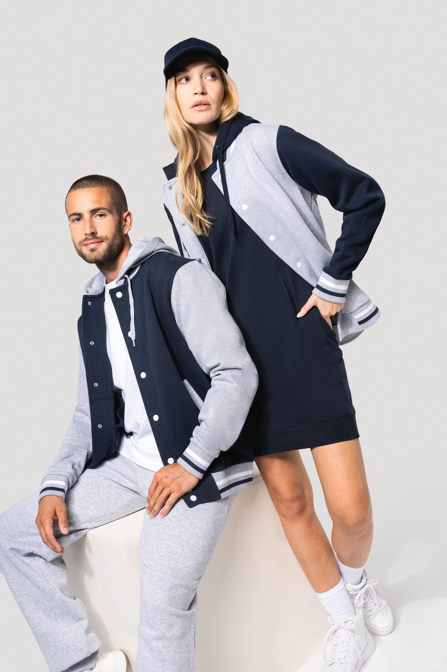 K4003 - Giubbotto Teddy unisex con cappuccio<br/>