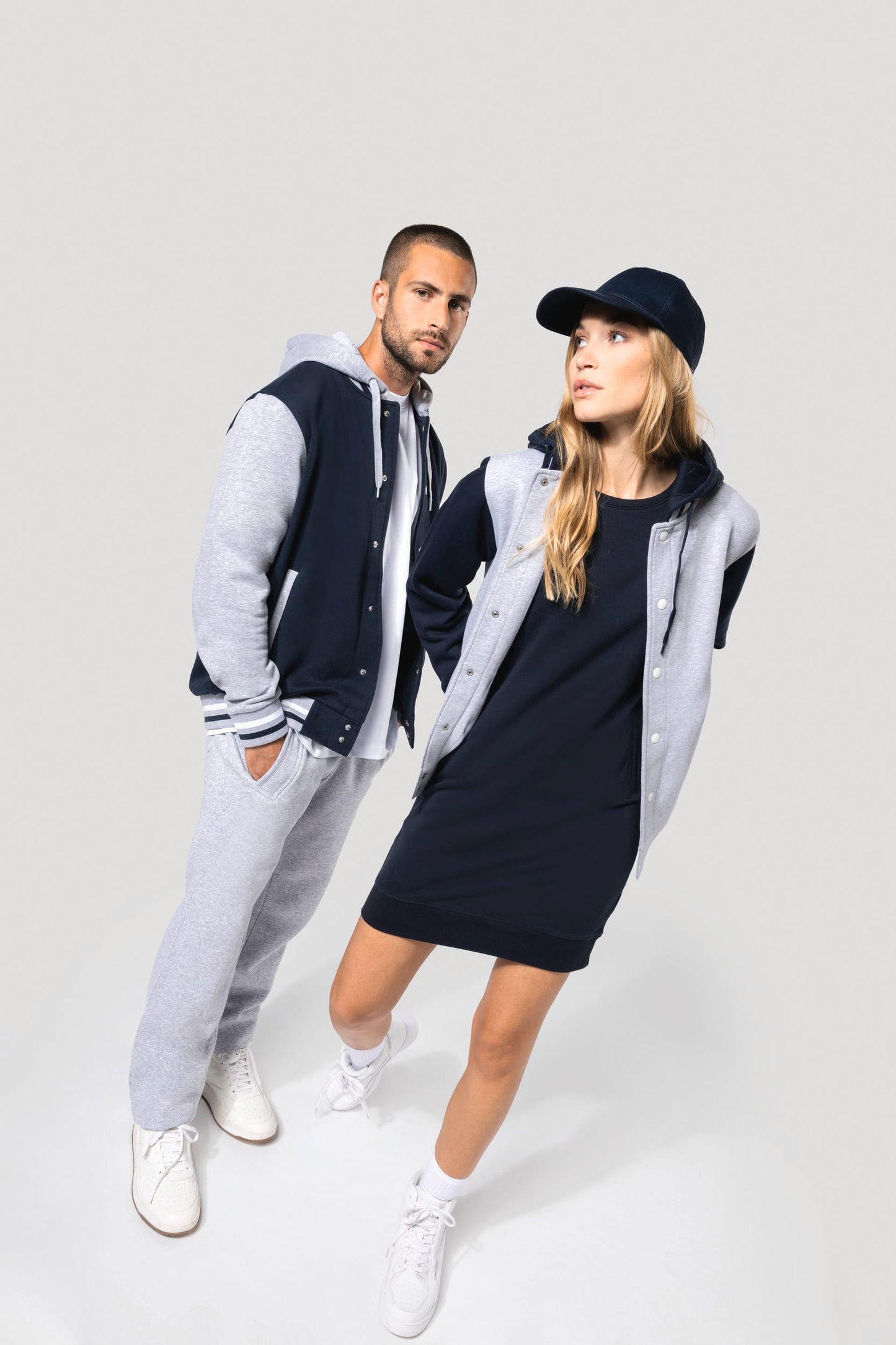 K4003 - Giubbotto Teddy unisex con cappuccio<br/>
