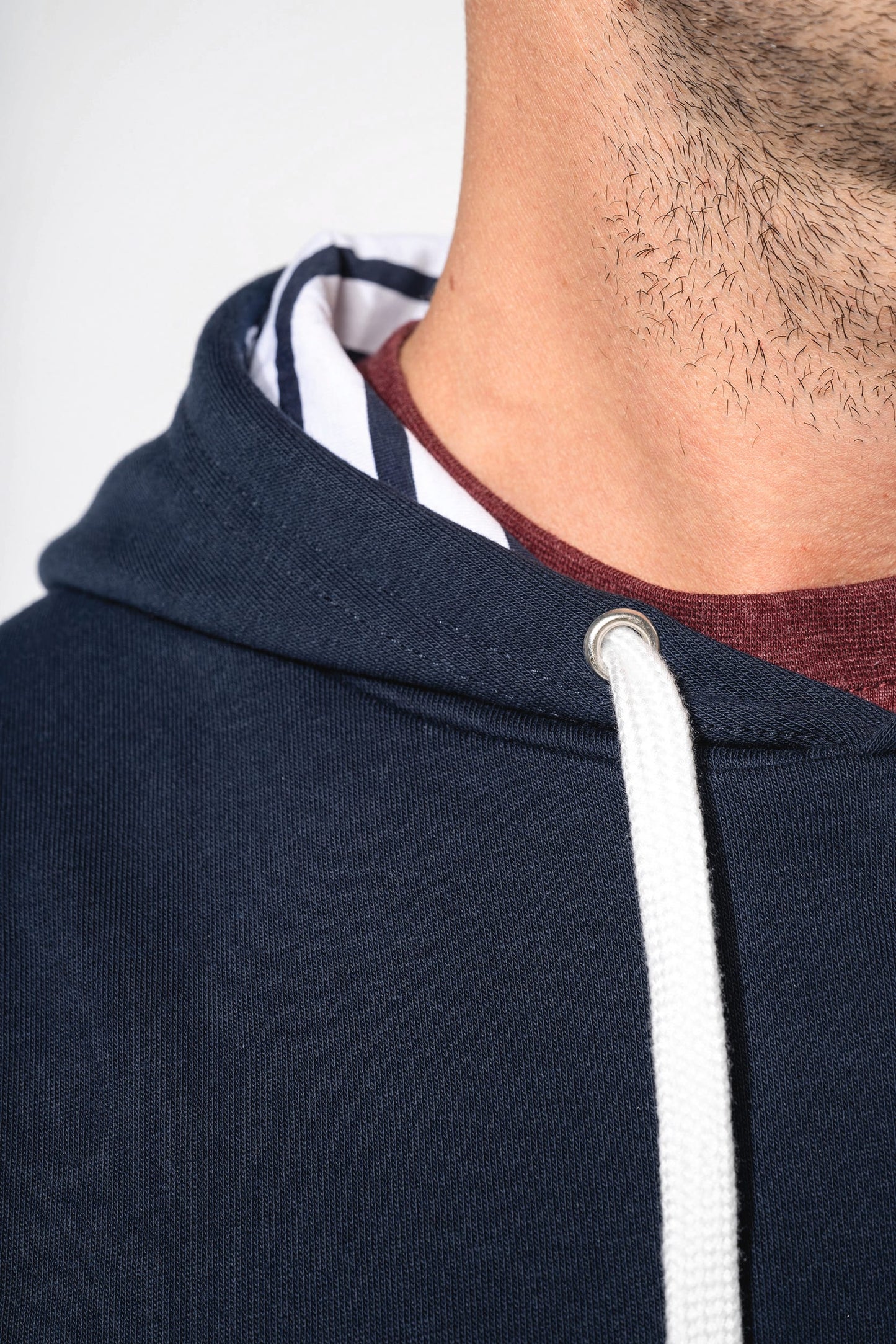 K4013 - Felpa unisex con cappuccio a contrasto con motivi