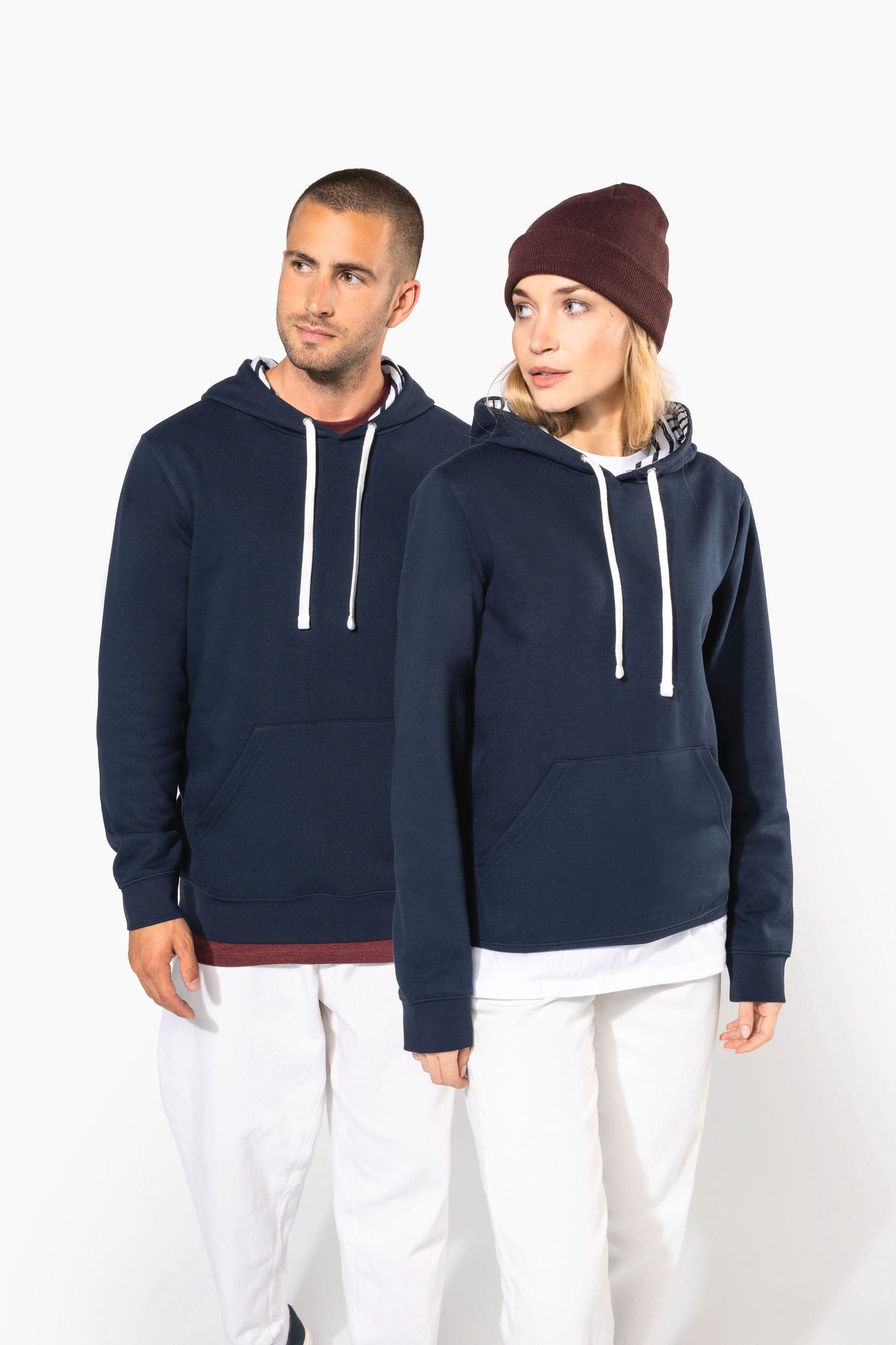 K4013 - Felpa unisex con cappuccio a contrasto con motivi