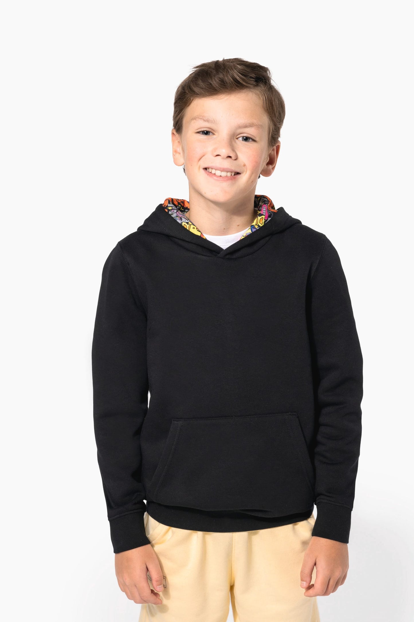 K4014 - Felpa bambino unisex con cappuccio a contrasto con motivi