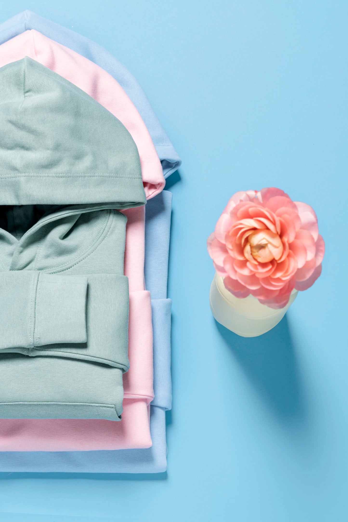 K4027 - Felpa ecosostenibile uomo con cappuccio