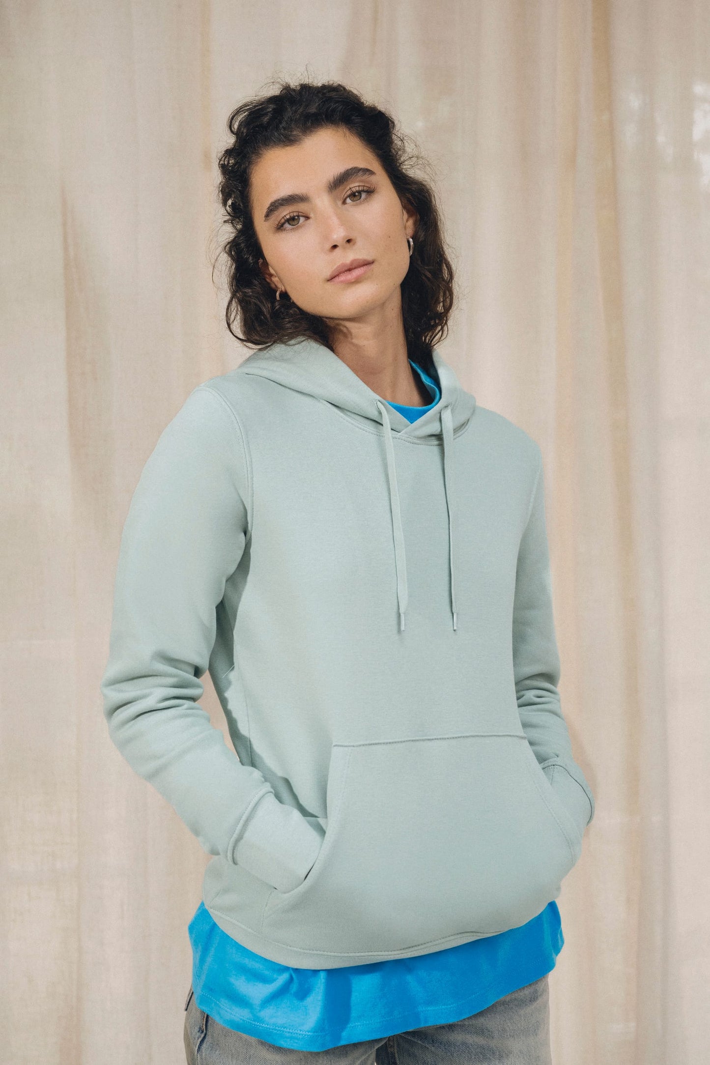K4028 - Felpa eco-sostenibile donna con cappuccio