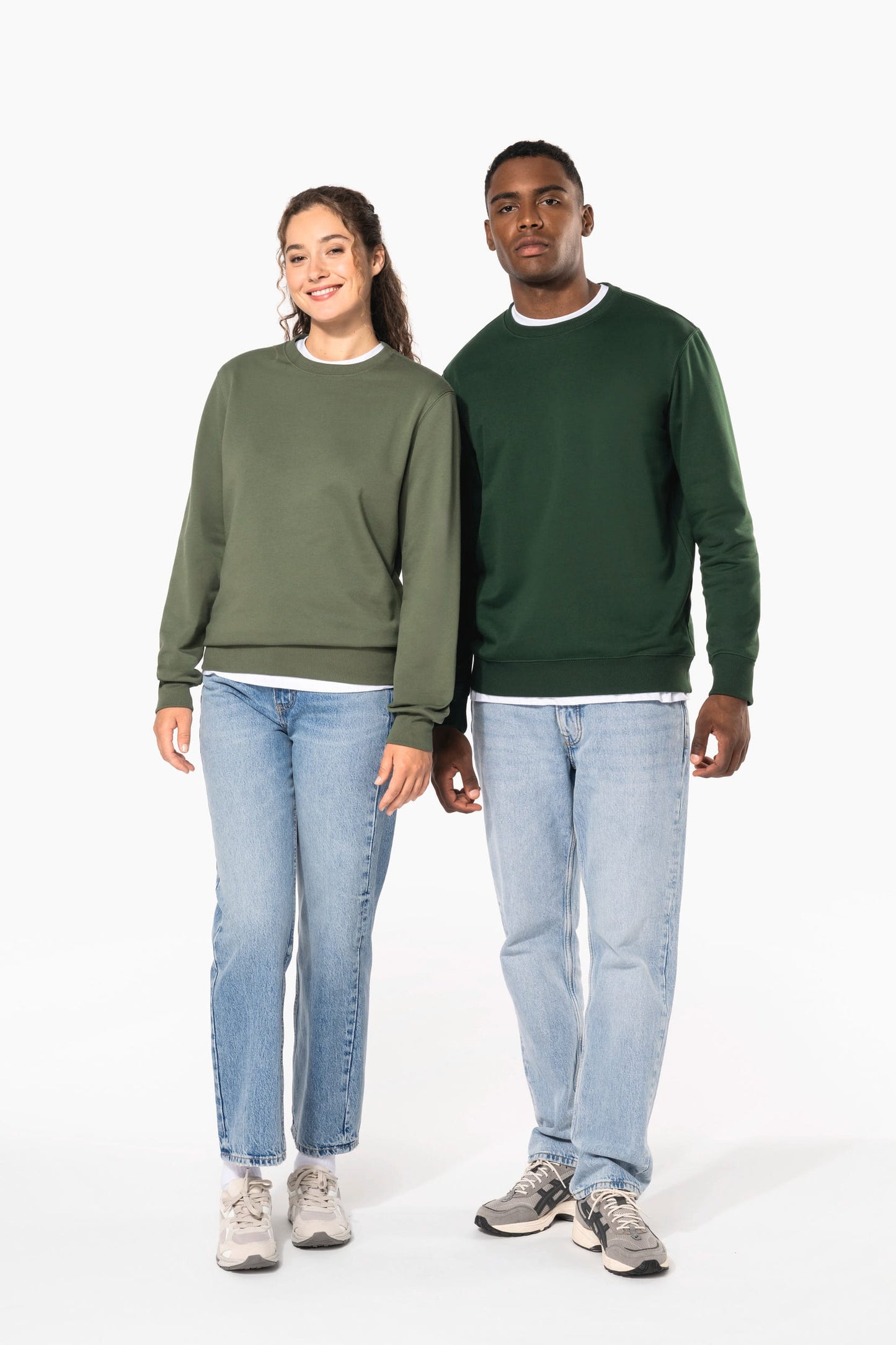 K4040A - Felpa unisex girocollo in tessuto riciclato