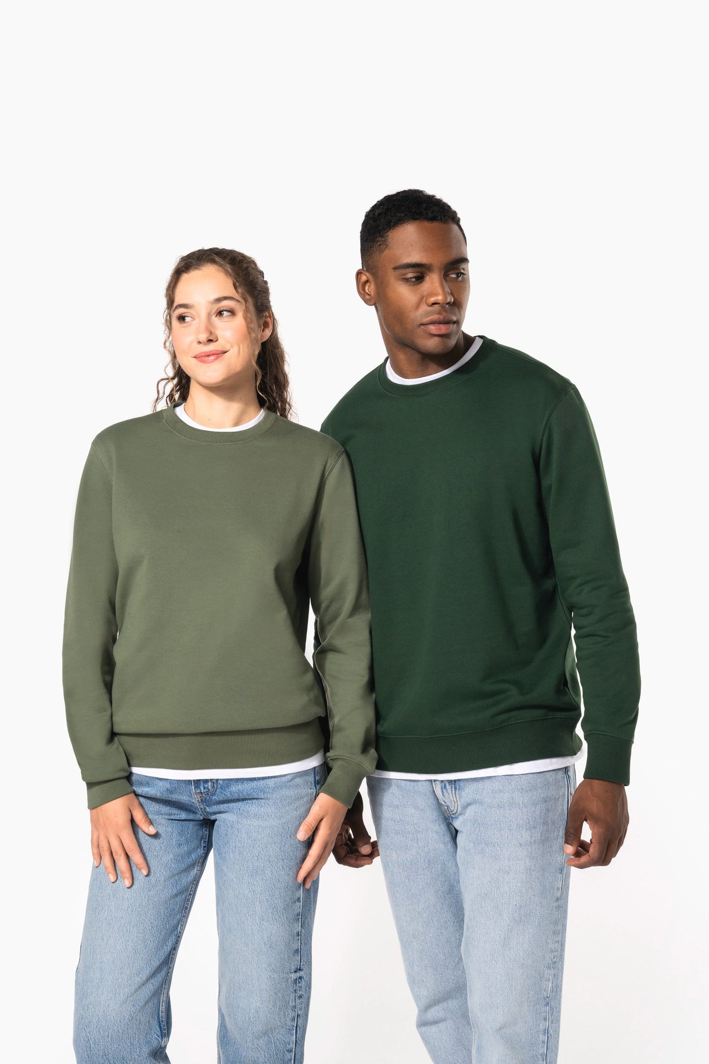 K4040X - Felpa unisex girocollo in tessuto riciclato