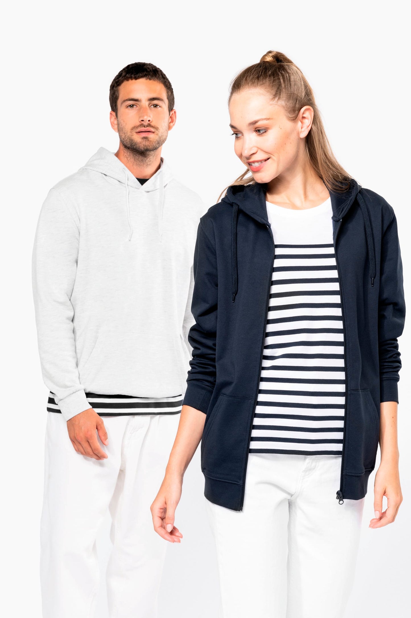 K4040A - Felpa unisex girocollo in tessuto riciclato