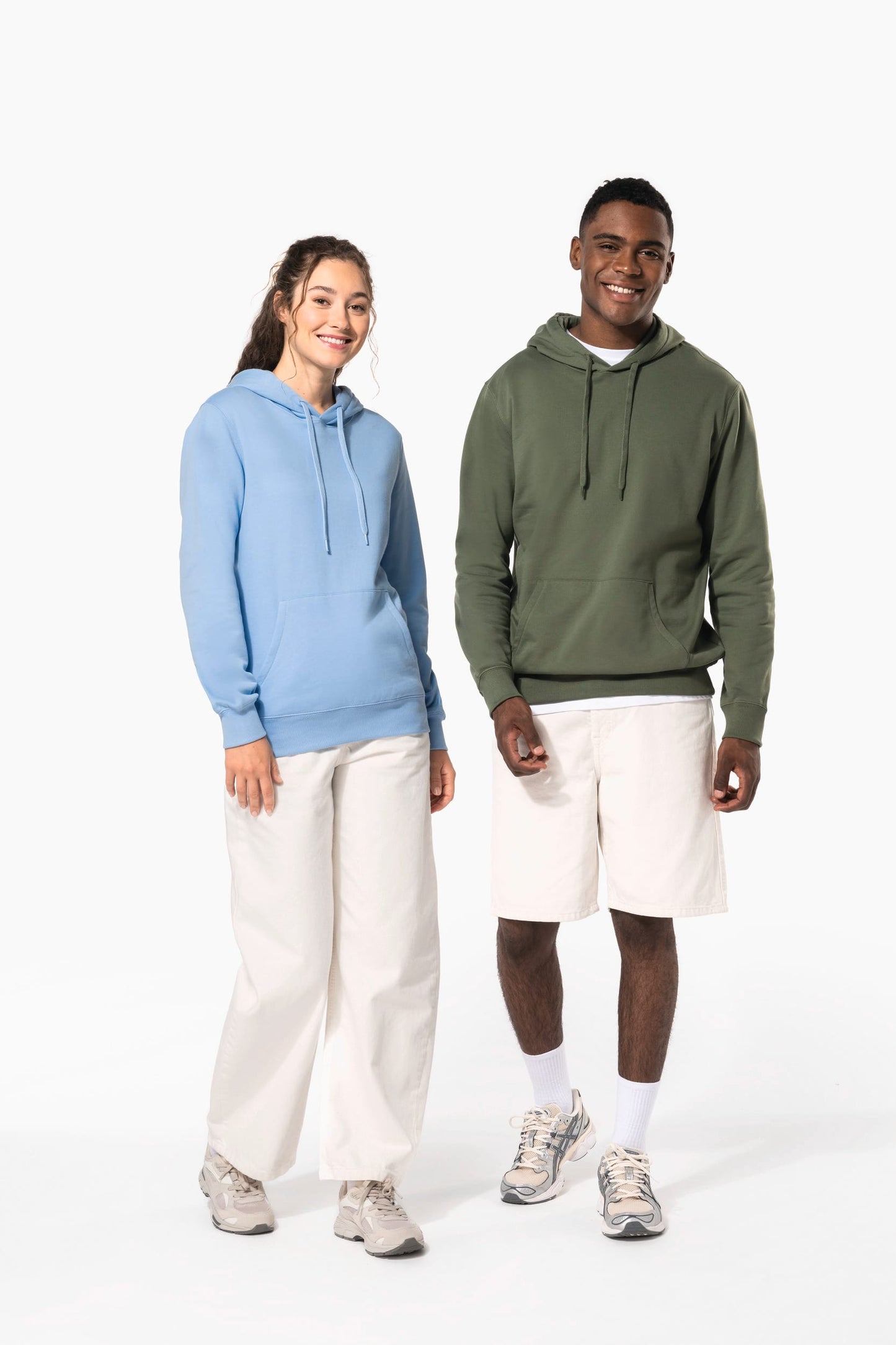 K4041 - Felpa in tessuto riciclato con cappuccio unisex