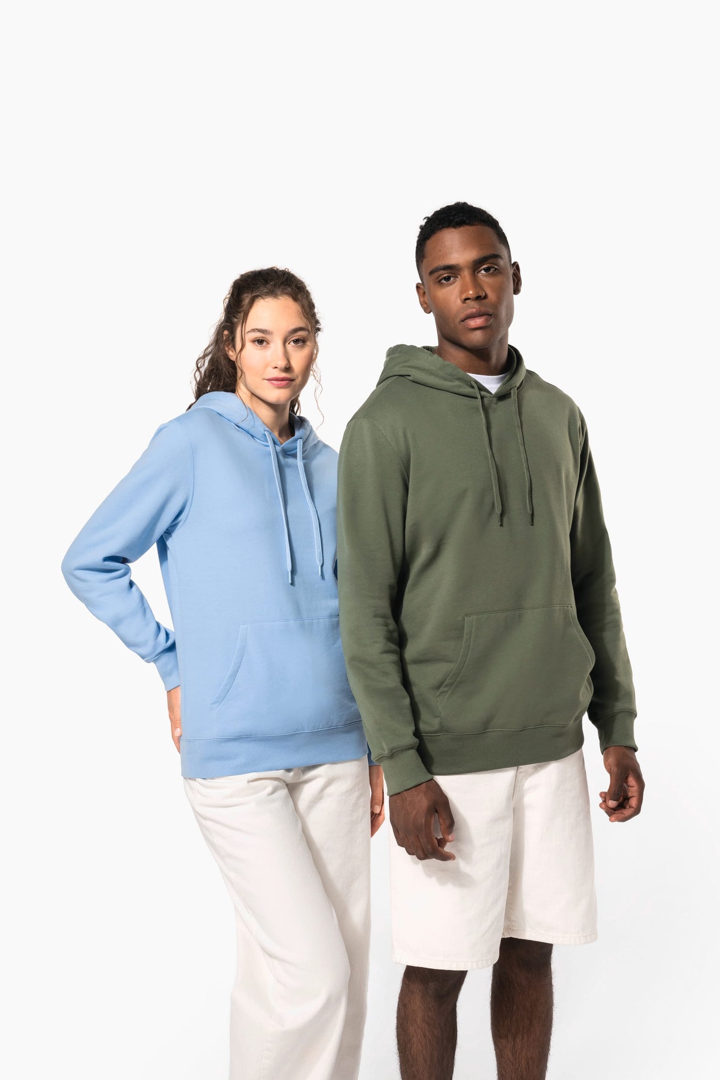 K4041CX - Felpa in tessuto riciclato con cappuccio unisex