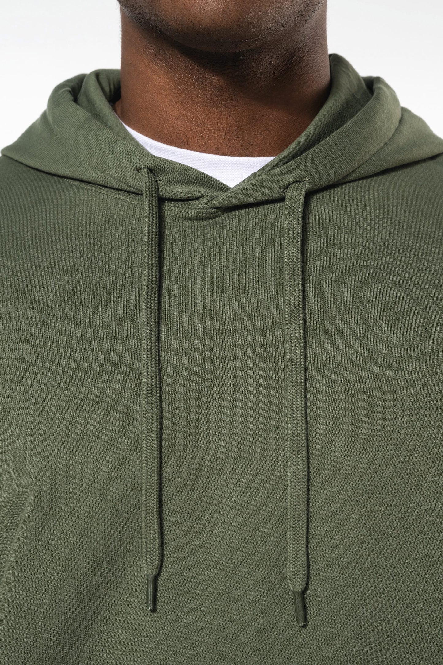 K4041A - Felpa in tessuto riciclato con cappuccio unisex