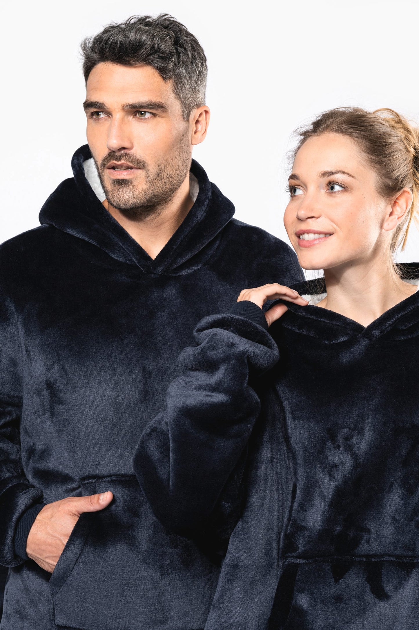 K410 - Plaid poncho