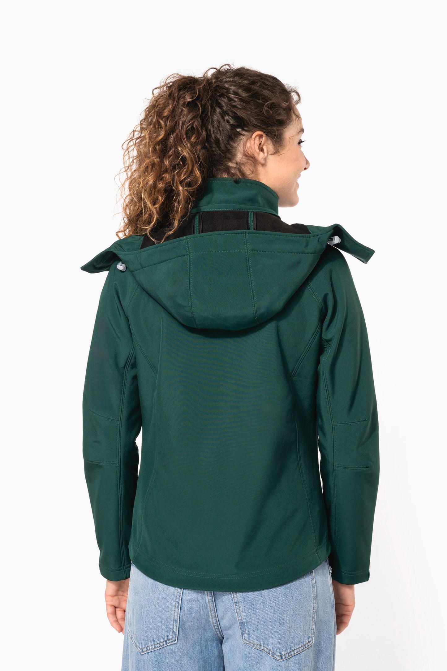 K414 - Giacca Softshell con cappuccio staccabile donna