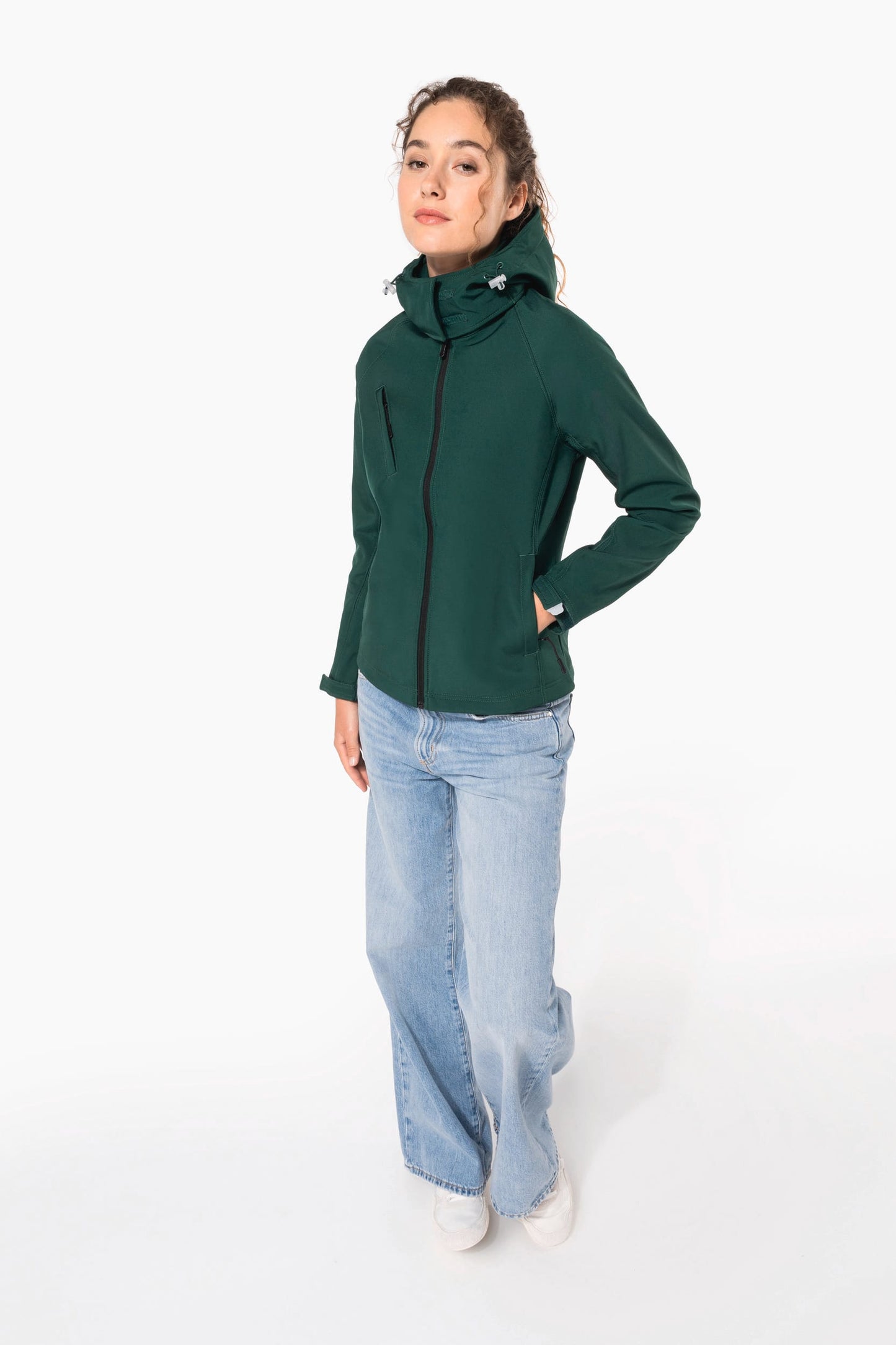 K414 - Giacca Softshell con cappuccio staccabile donna