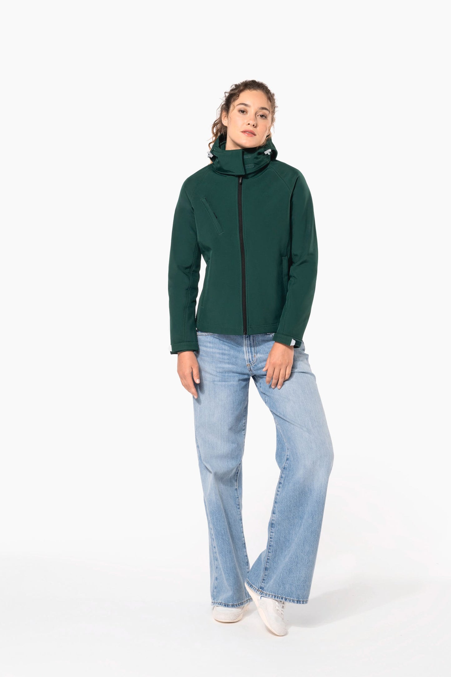 K414 - Giacca Softshell con cappuccio staccabile donna