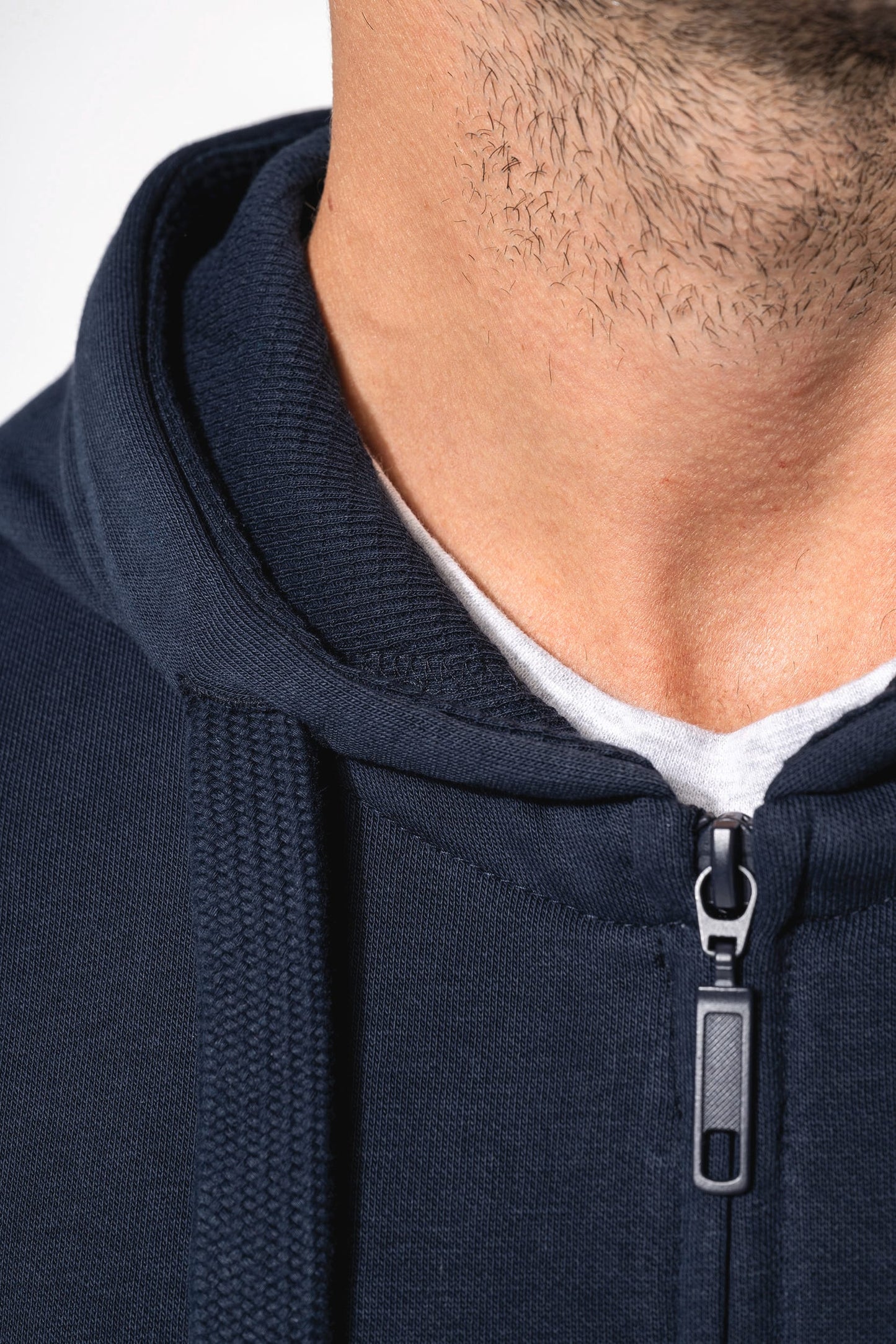 K454 - Felpa uomo con cappuccio full zip