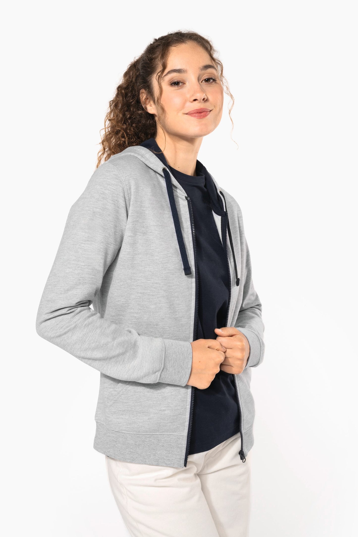 K467 - Felpa donna con cappuccio a contrasto full zip
