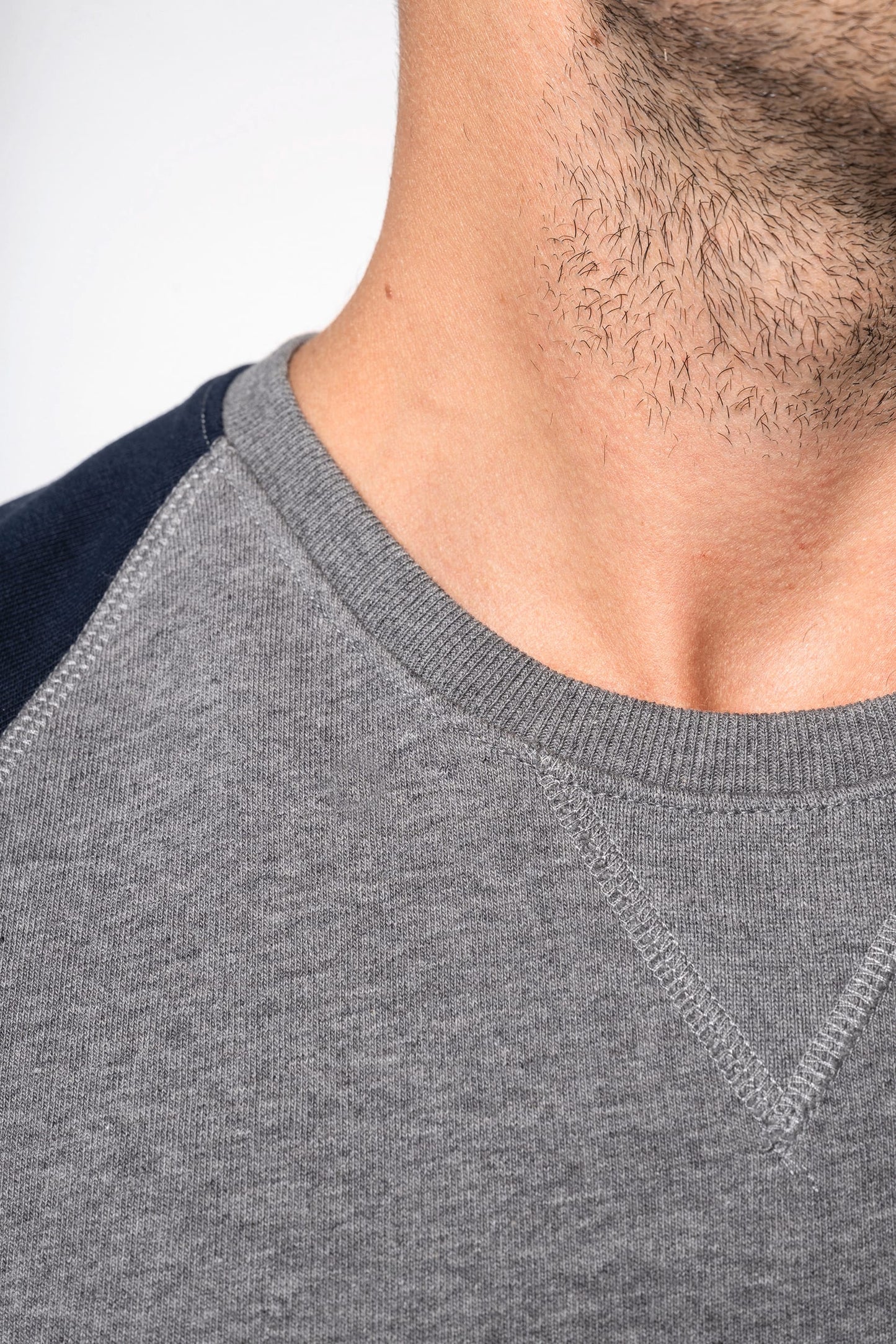 K491 - Felpa uomo BIO French Terry bicolore girocollo e manica raglan NON GARZATA
