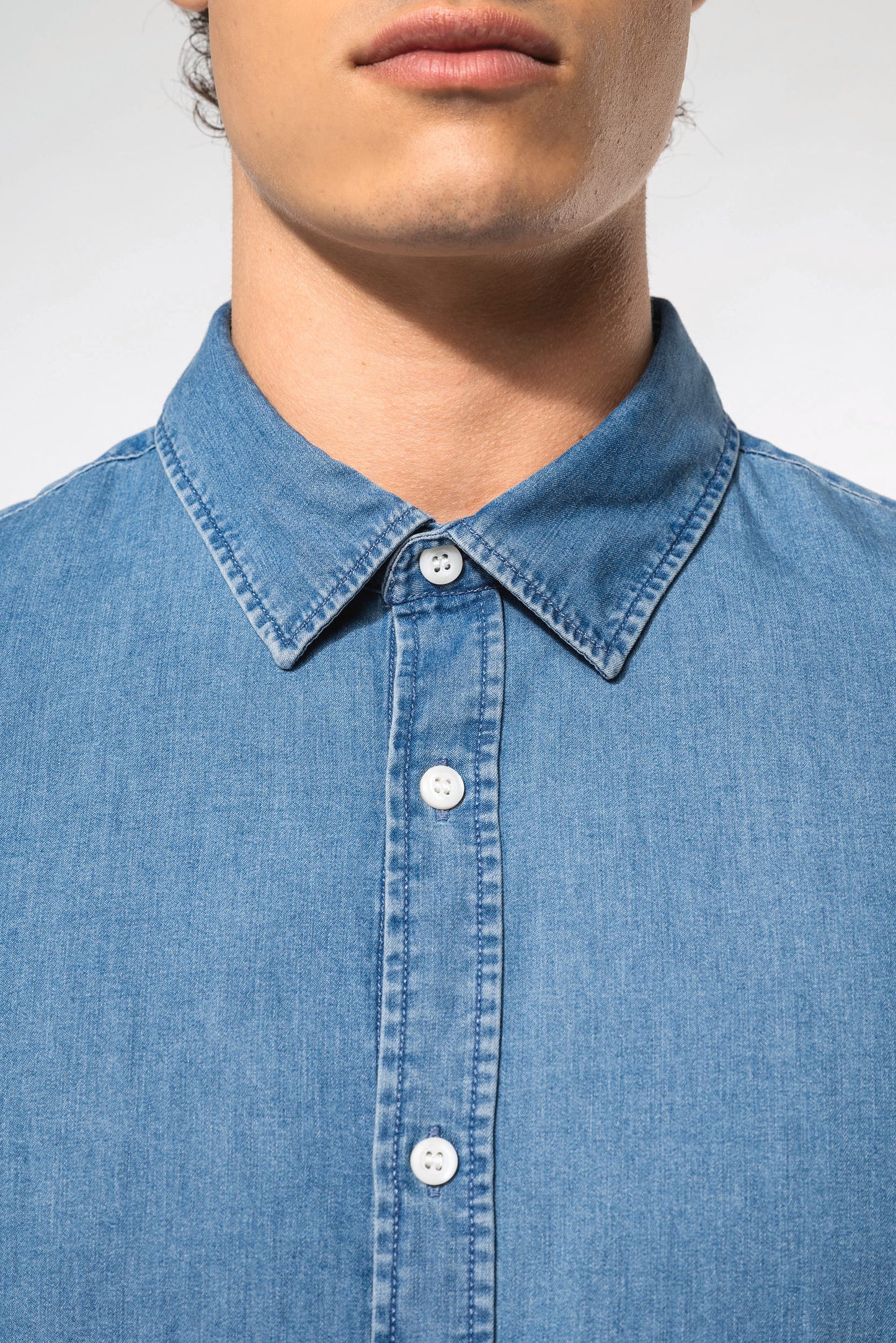 K512 - Camicia Denim uomo