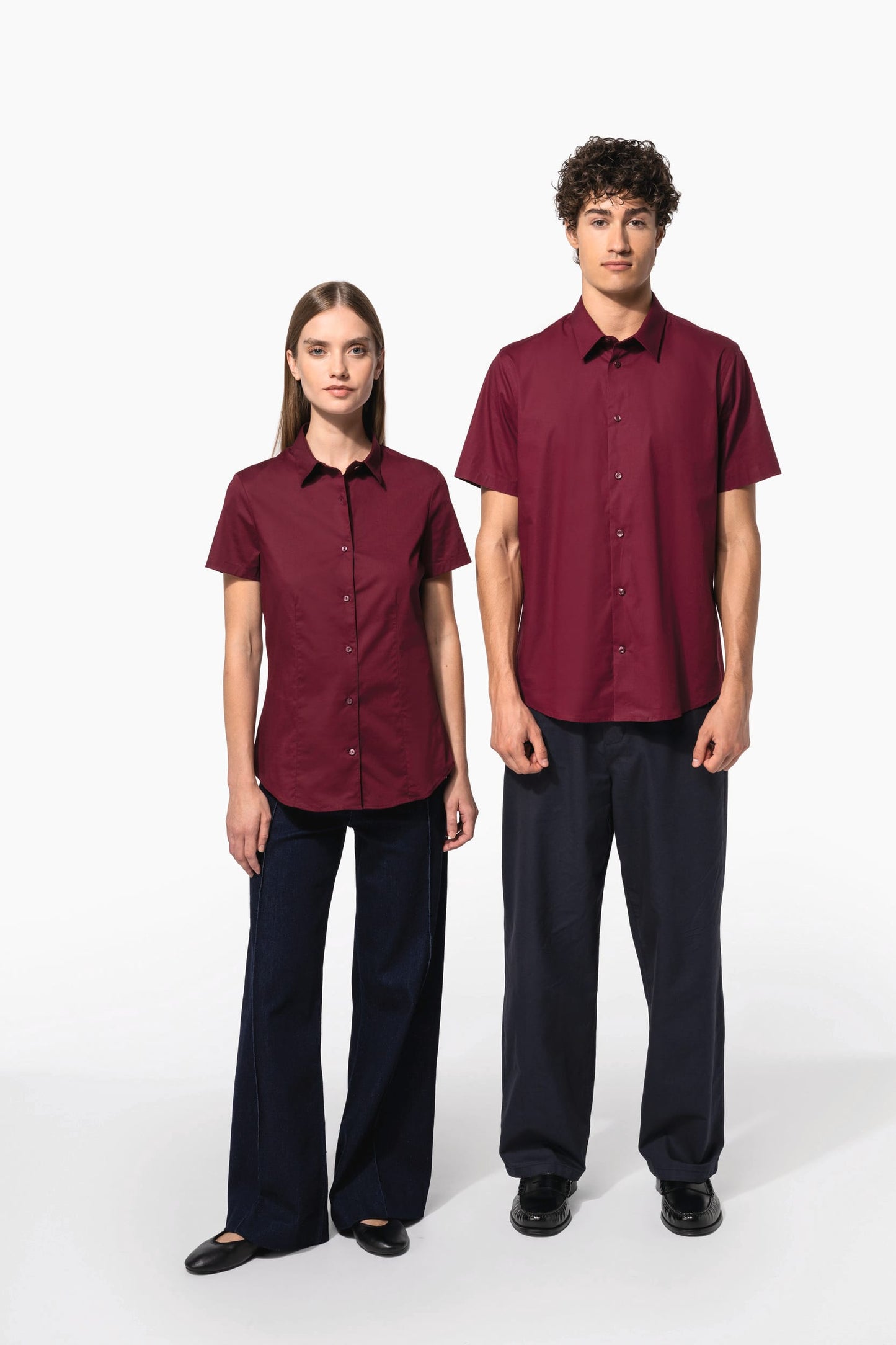 K531 - Camicia uomo elasticizzata manica corta