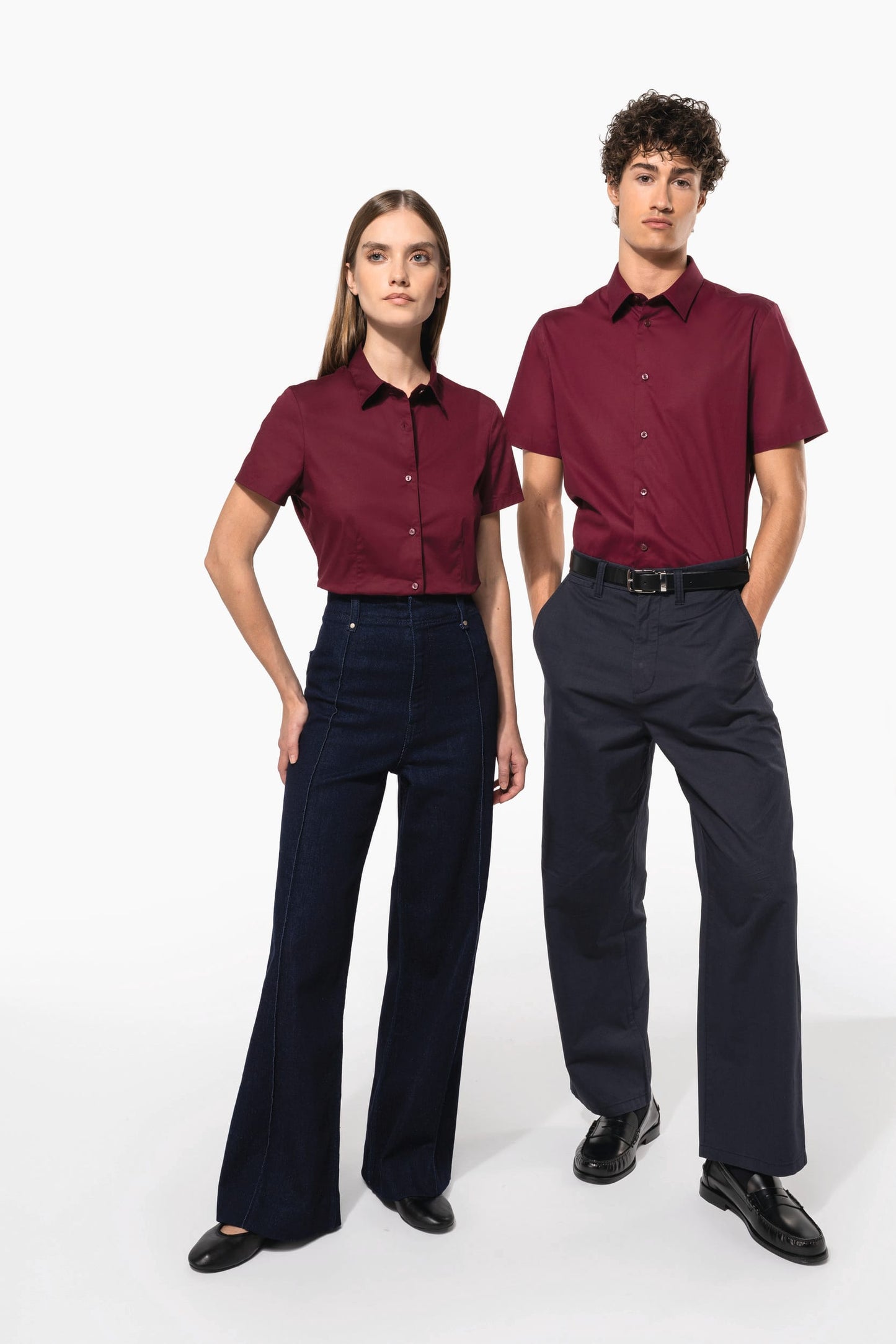 K531 - Camicia uomo elasticizzata manica corta