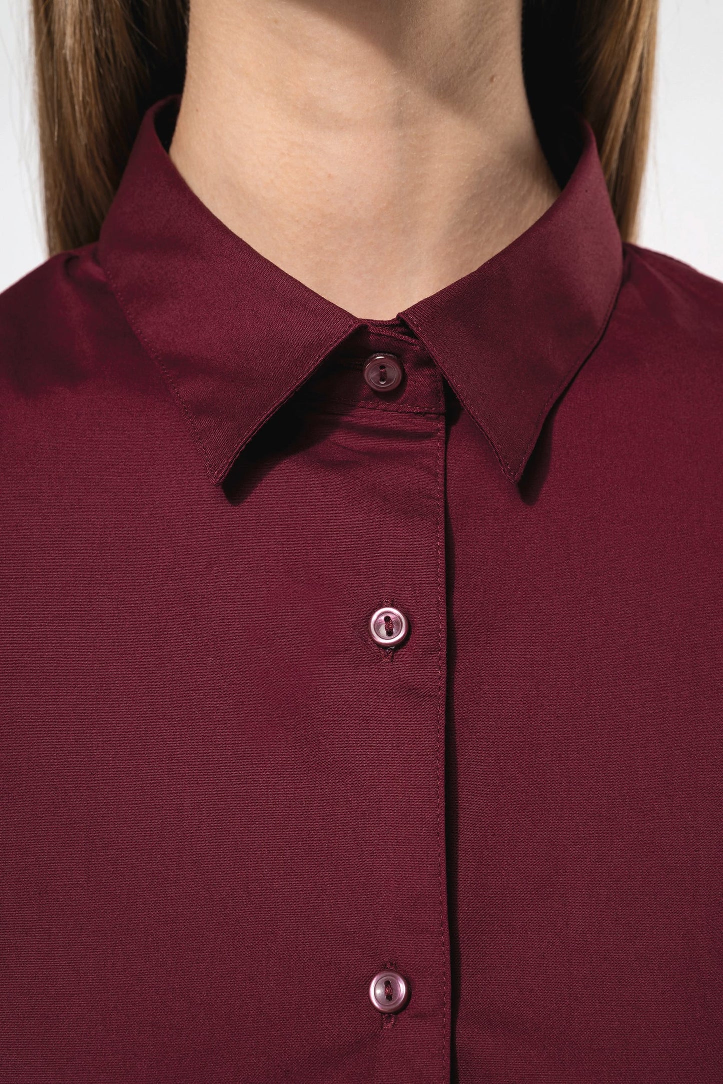 K532 - Camicia donna elasticizzata manica corta