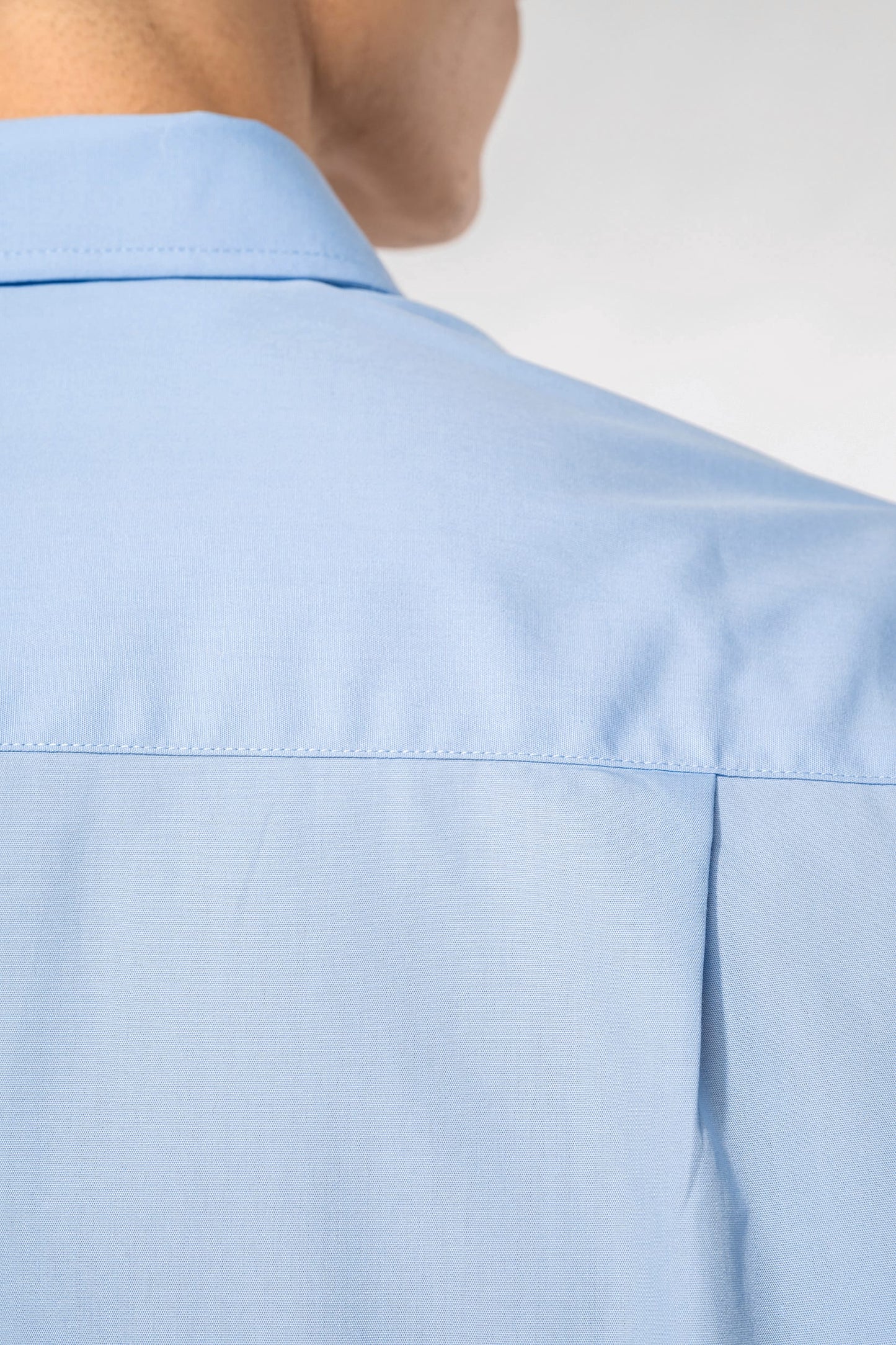 K541C - Camicia uomo in popeline manica lunga