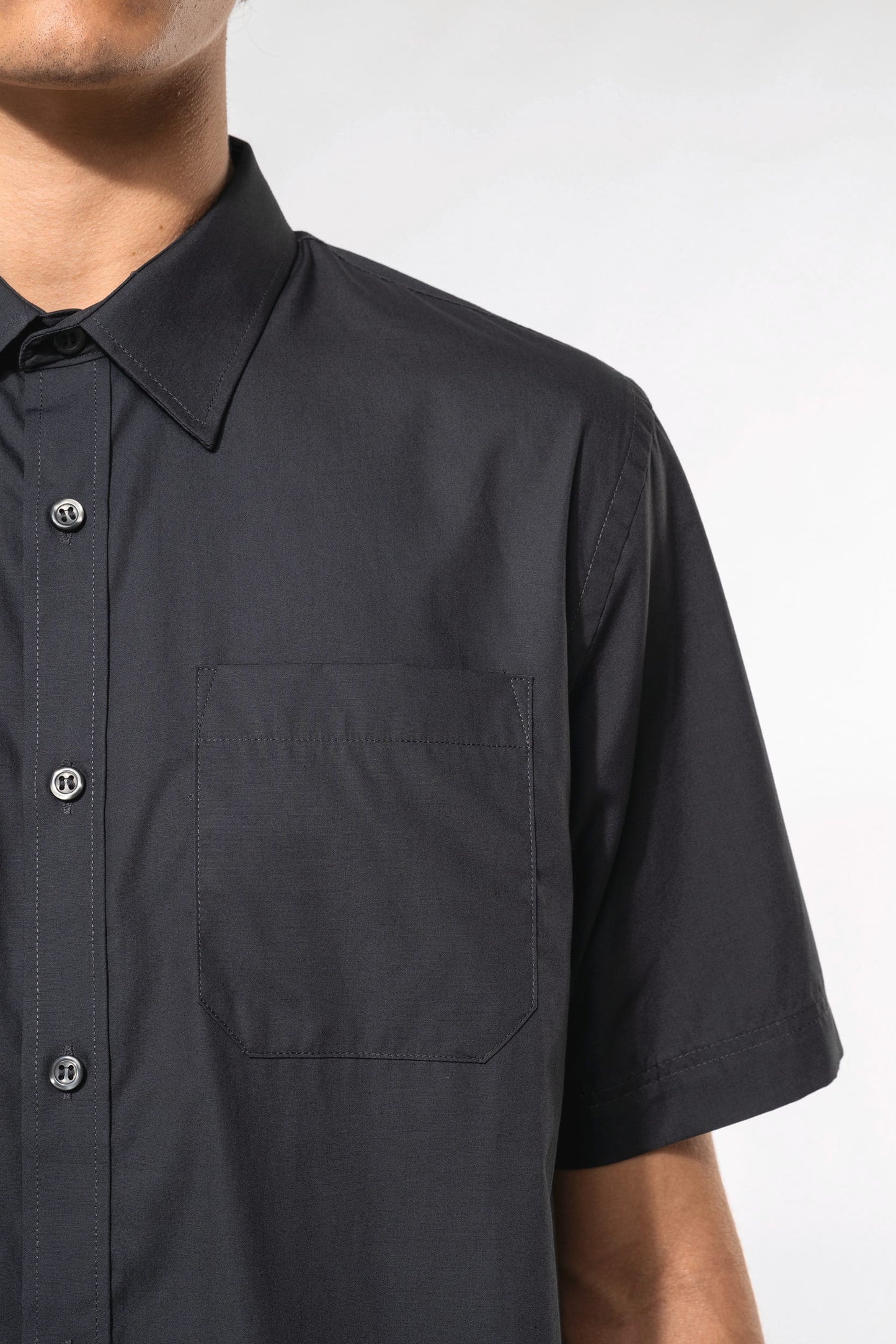 K543 - Camicia uomo in popeline manica corta