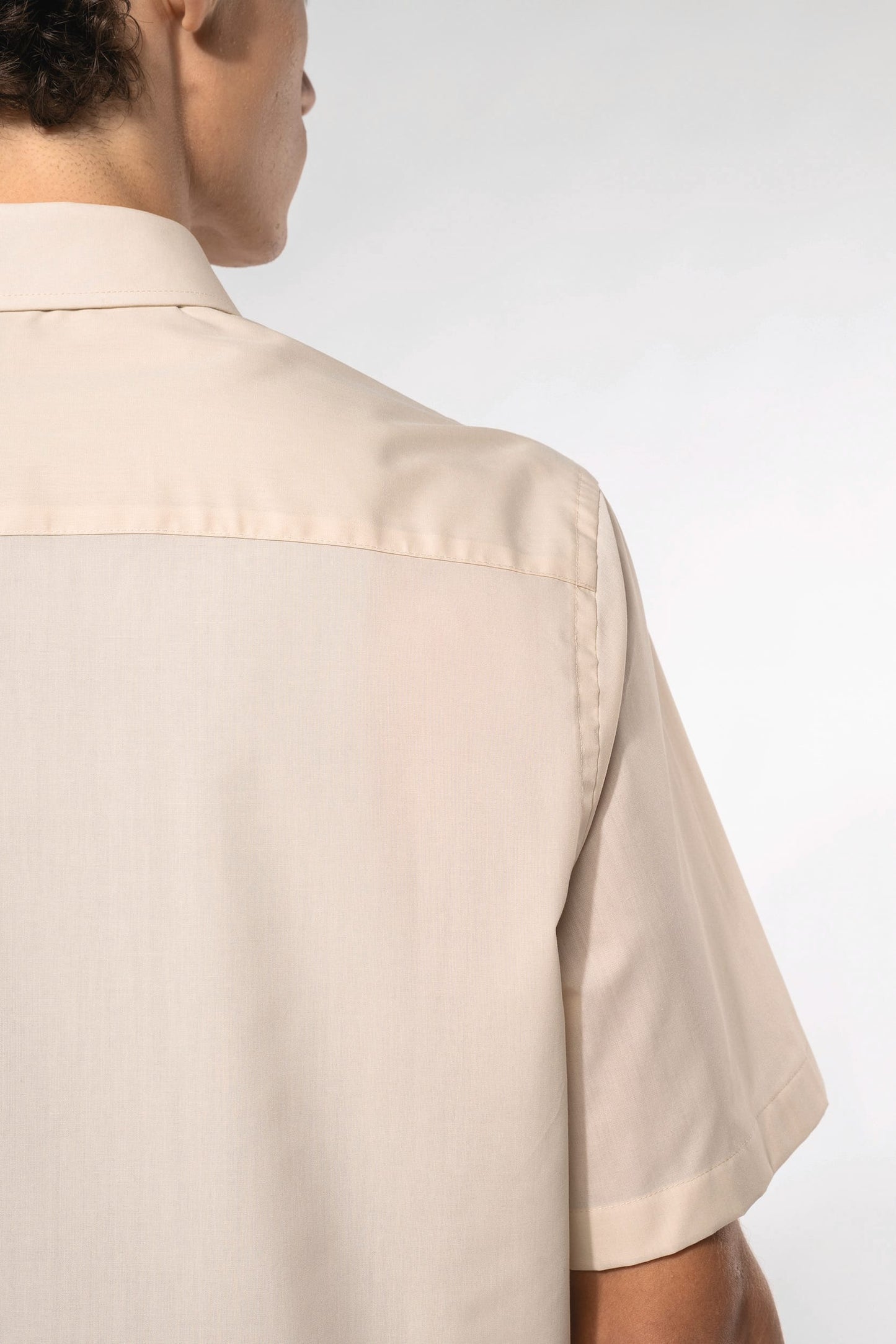 K551 - Camicia popeline policotone uomo maniche corte facile da lavare