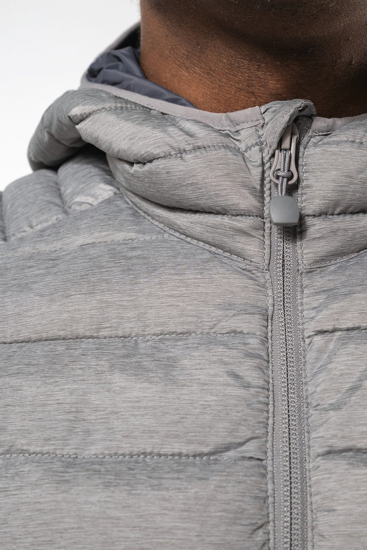 K6110 - Piumino uomo leggero con cappuccio