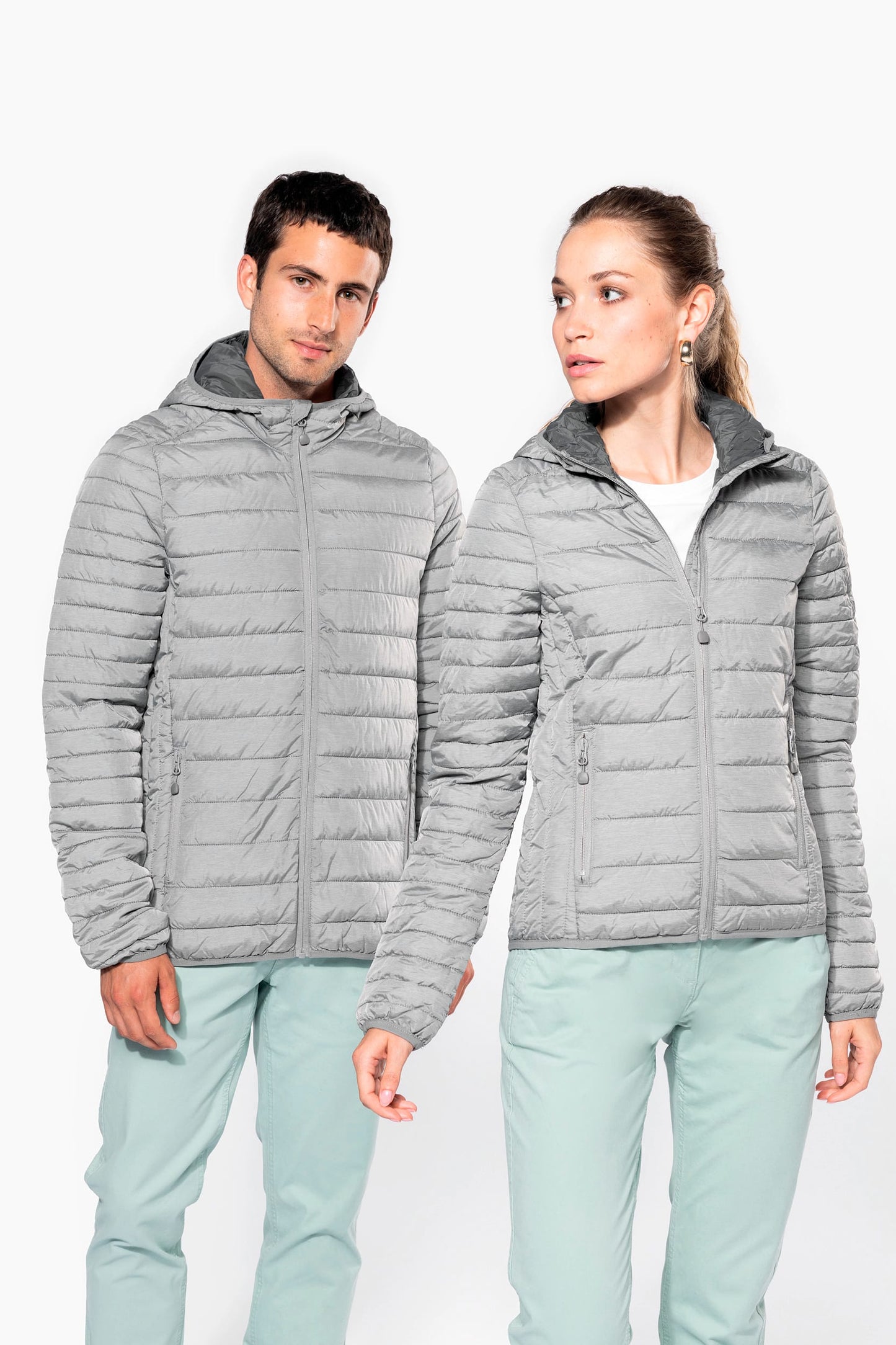 K6110 - Piumino uomo leggero con cappuccio