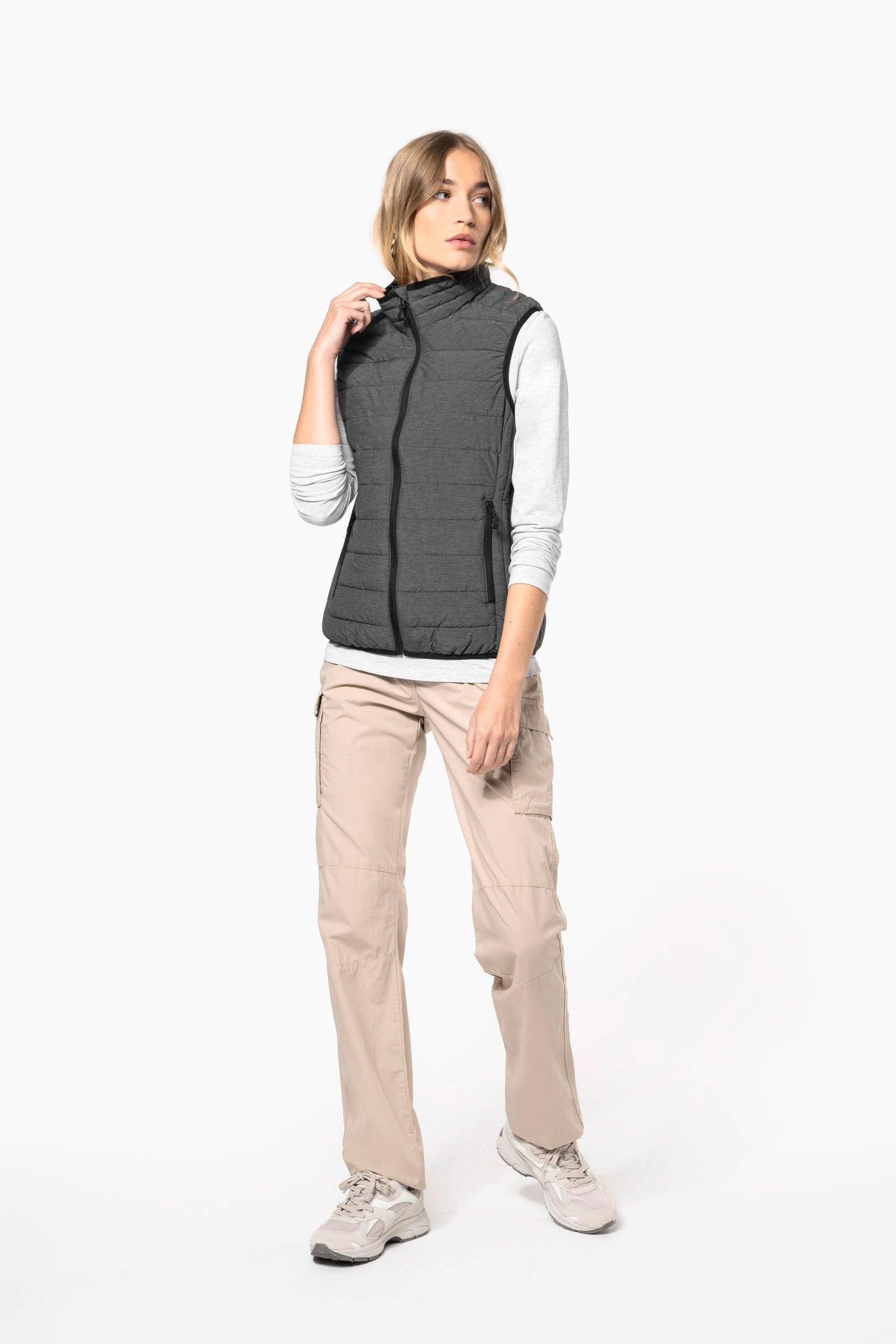 K6114 - Piumino donna leggero smanicato