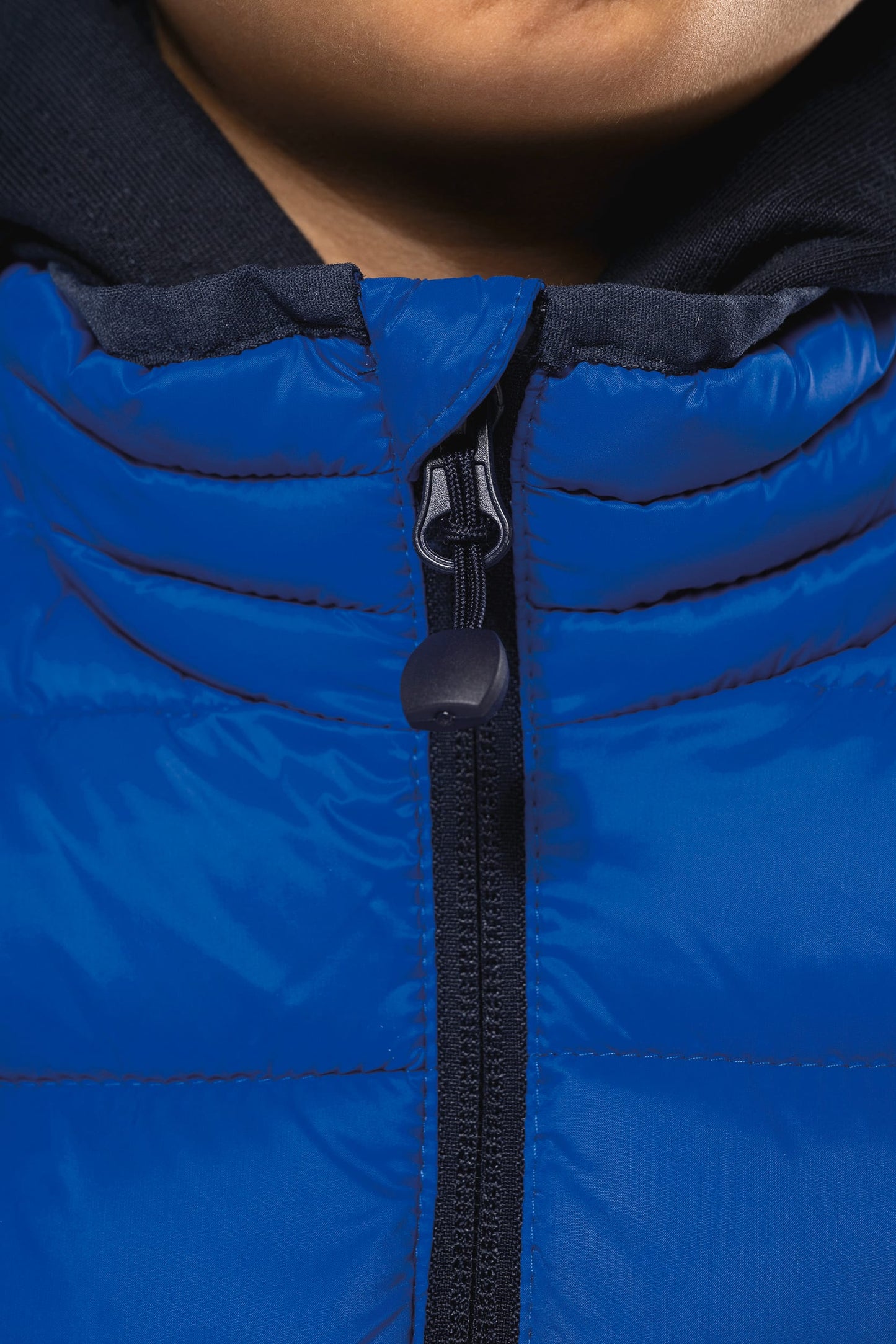 K6115 - Piumino bambino leggero smanicato