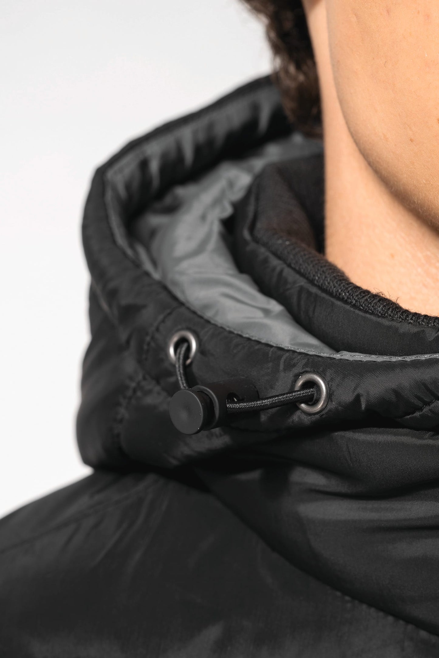 K6128 - Parka piumino uomo leggero con cappuccio