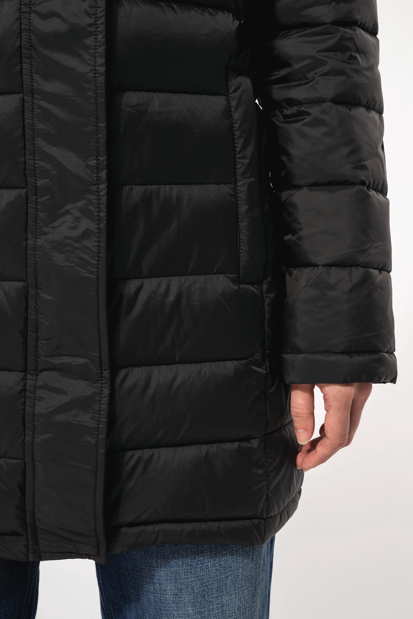 K6129 - Parka piumino donna leggero con cappuccio