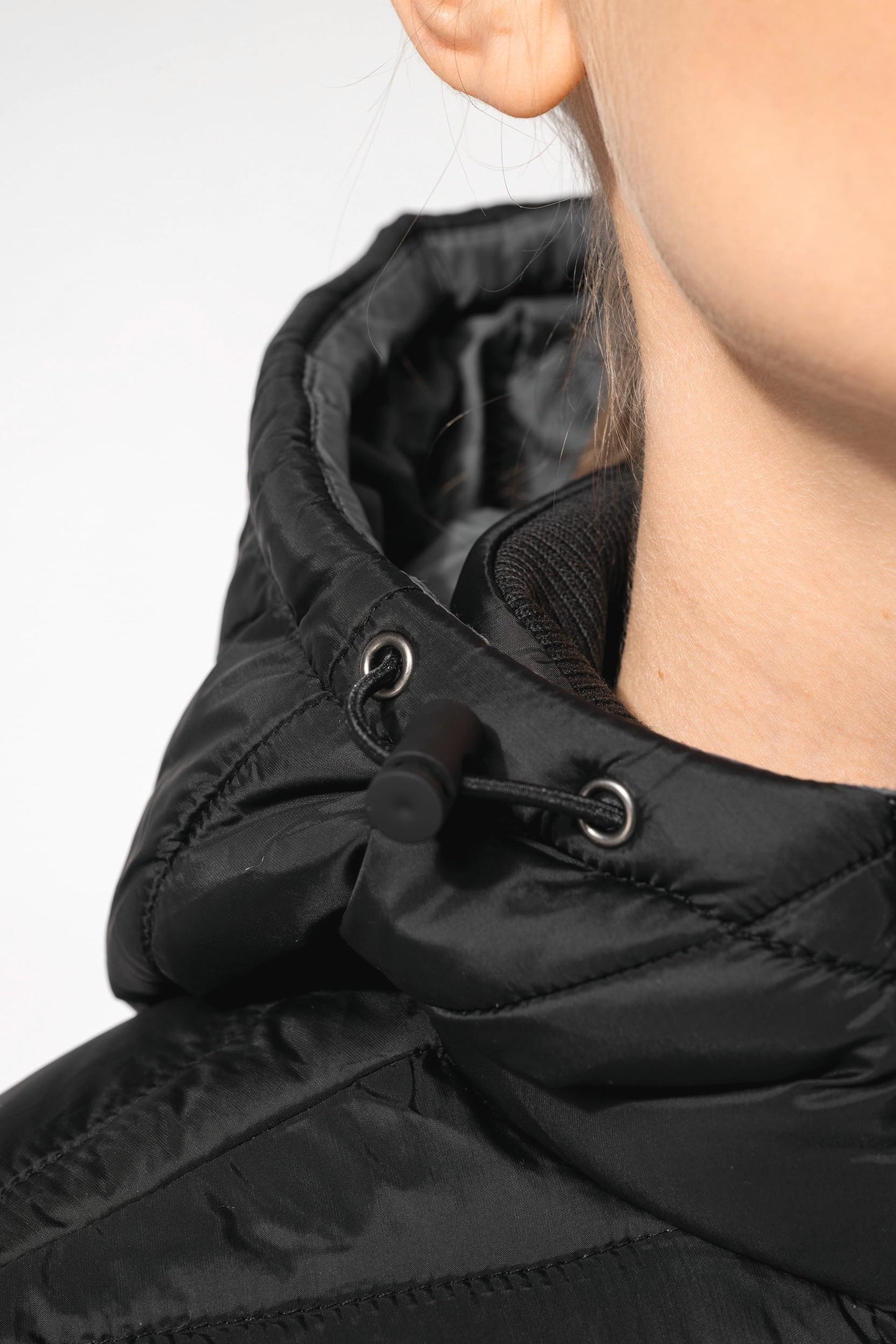 K6129 - Parka piumino donna leggero con cappuccio
