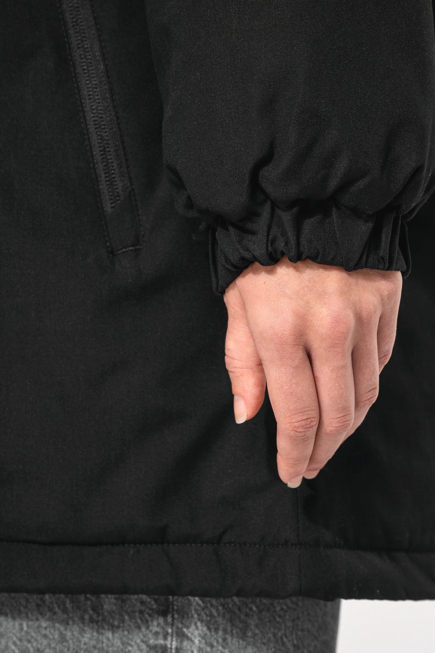K6152 - Parka con cappuccio riciclato unisex