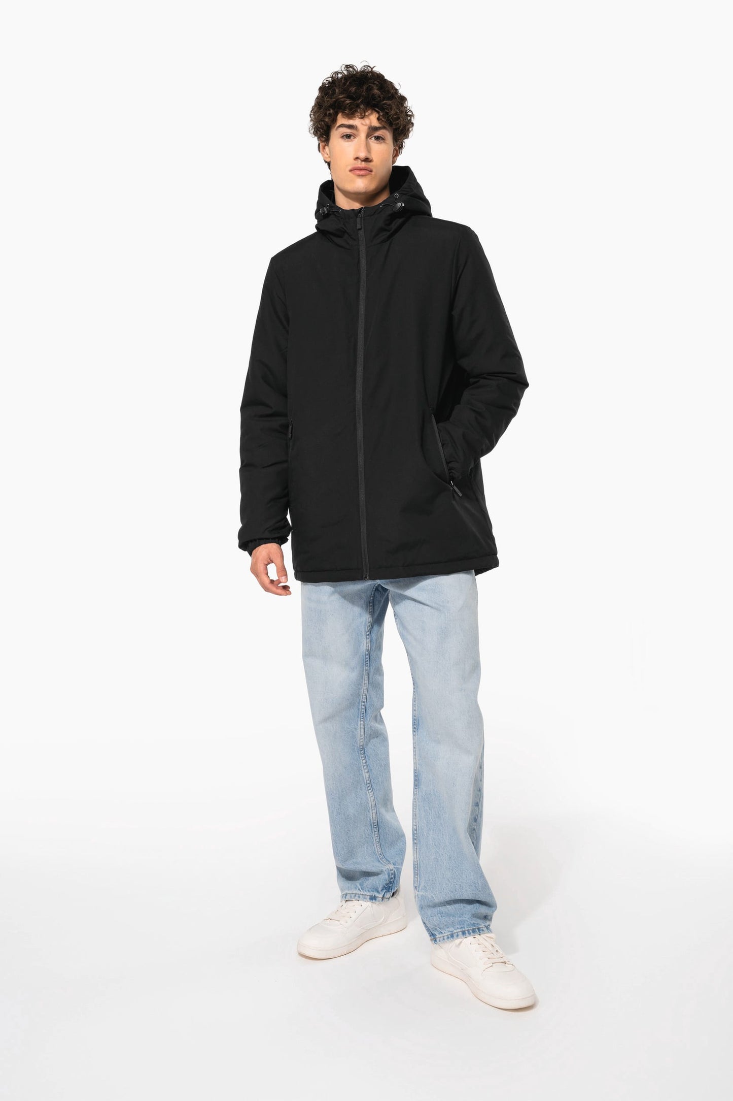 K6152 - Parka con cappuccio riciclato unisex