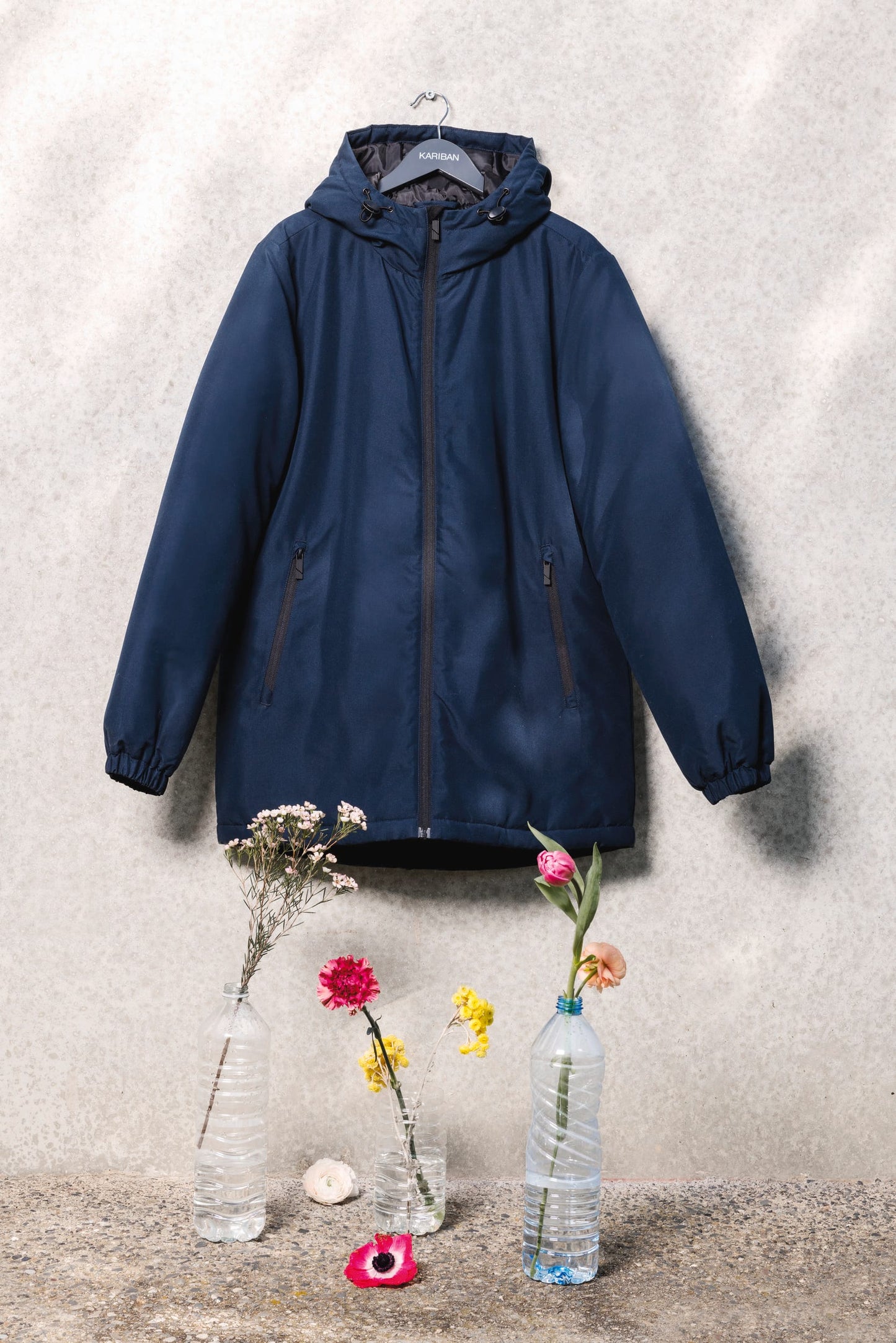 K6152 - Parka con cappuccio riciclato unisex