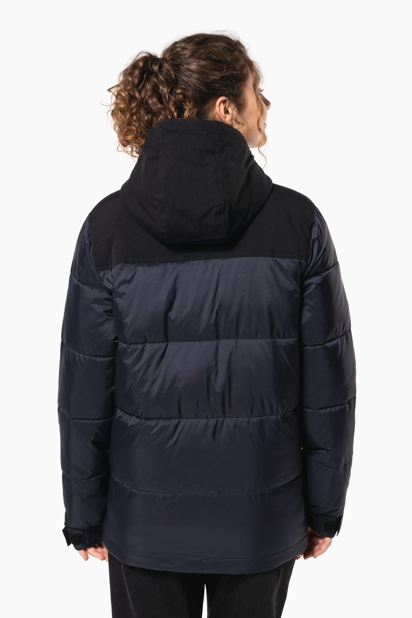 K6163 - Parka imbottito con cappuccio bicolore unisex
