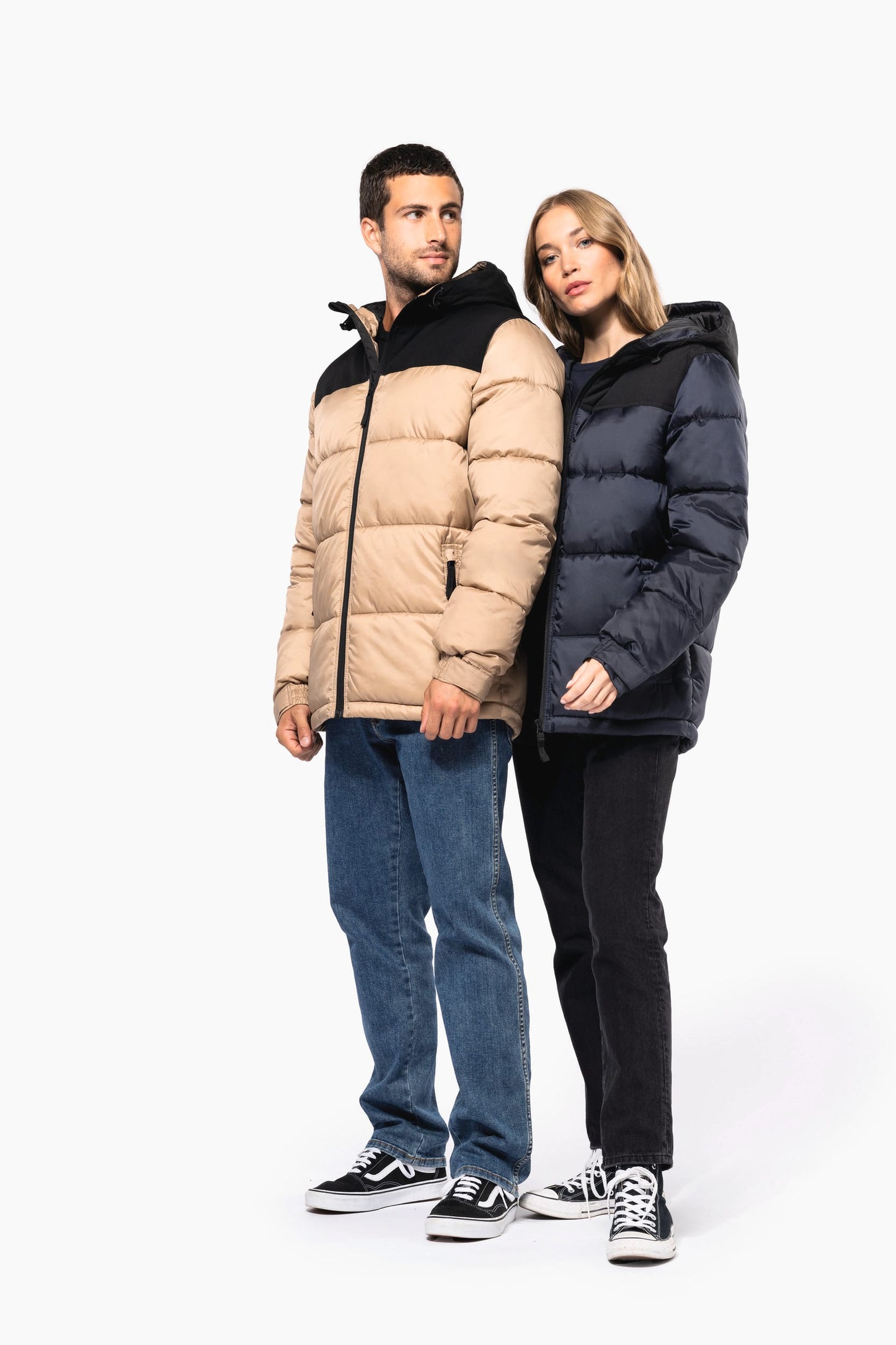 K6163 - Parka imbottito con cappuccio bicolore unisex